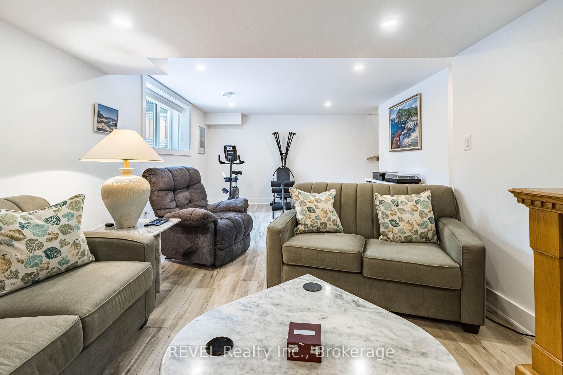 Photo 34 of 18 Princeton Common Street, St. Catharines, Lakeport — HOMEH
