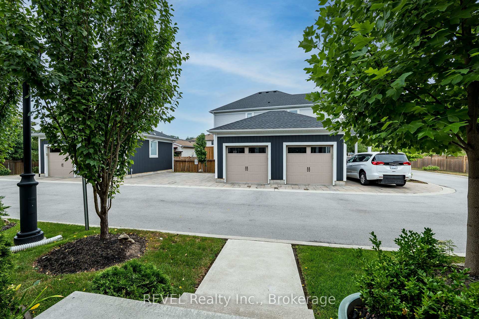 Photo 47 of 18 Princeton Common Street, St. Catharines, Lakeport — HOMEH