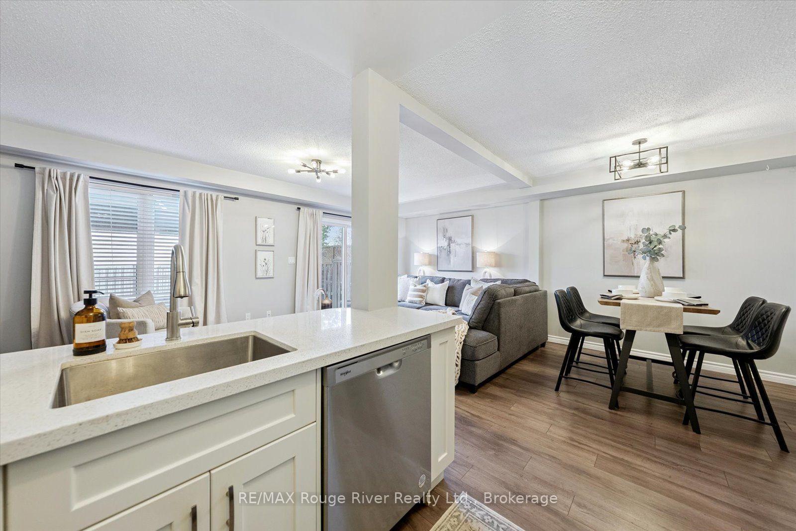 Photo 14 of 50 Treen Crescent, Whitby, Rolling Acres — HOMEH