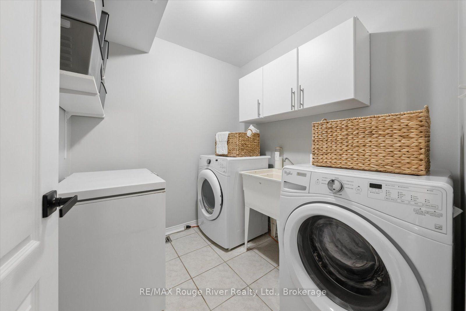 Photo 20 of 50 Treen Crescent, Whitby, Rolling Acres — HOMEH