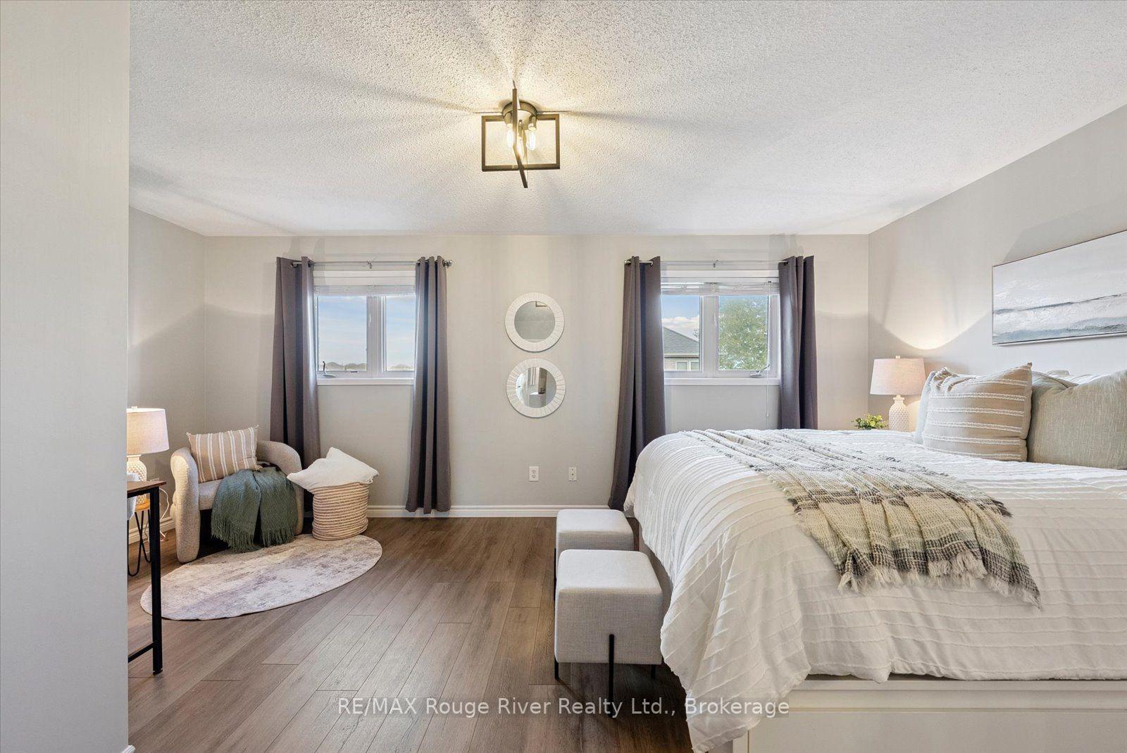 Photo 25 of 50 Treen Crescent, Whitby, Rolling Acres — HOMEH