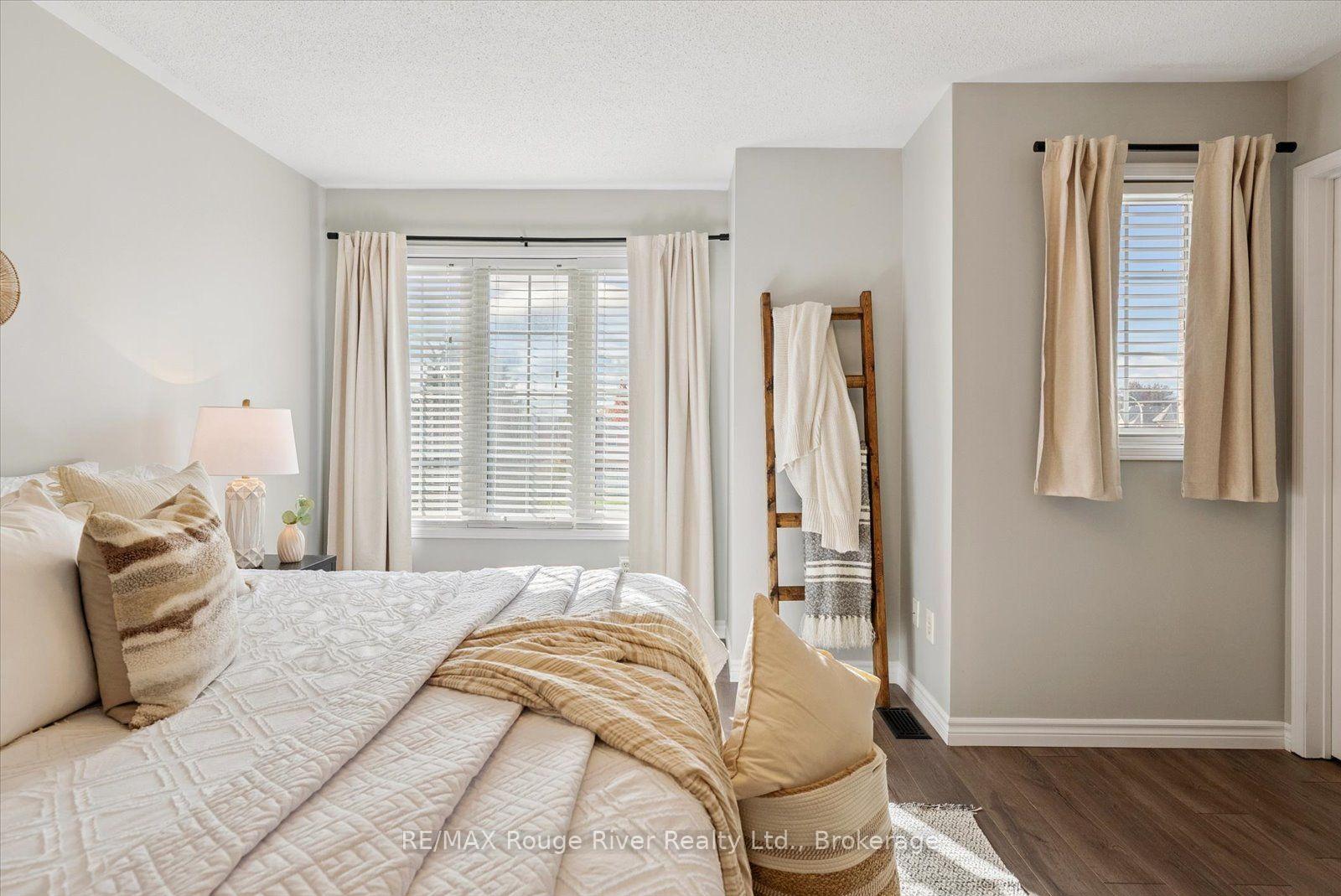 Photo 33 of 50 Treen Crescent, Whitby, Rolling Acres — HOMEH