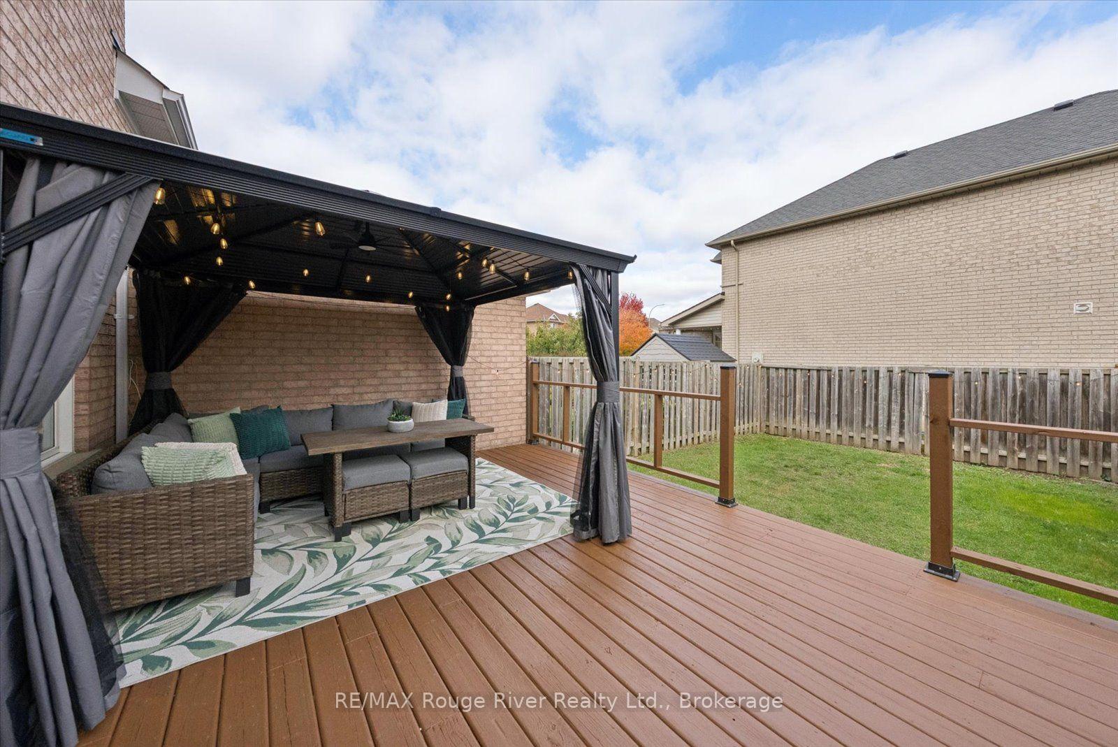 Photo 45 of 50 Treen Crescent, Whitby, Rolling Acres — HOMEH