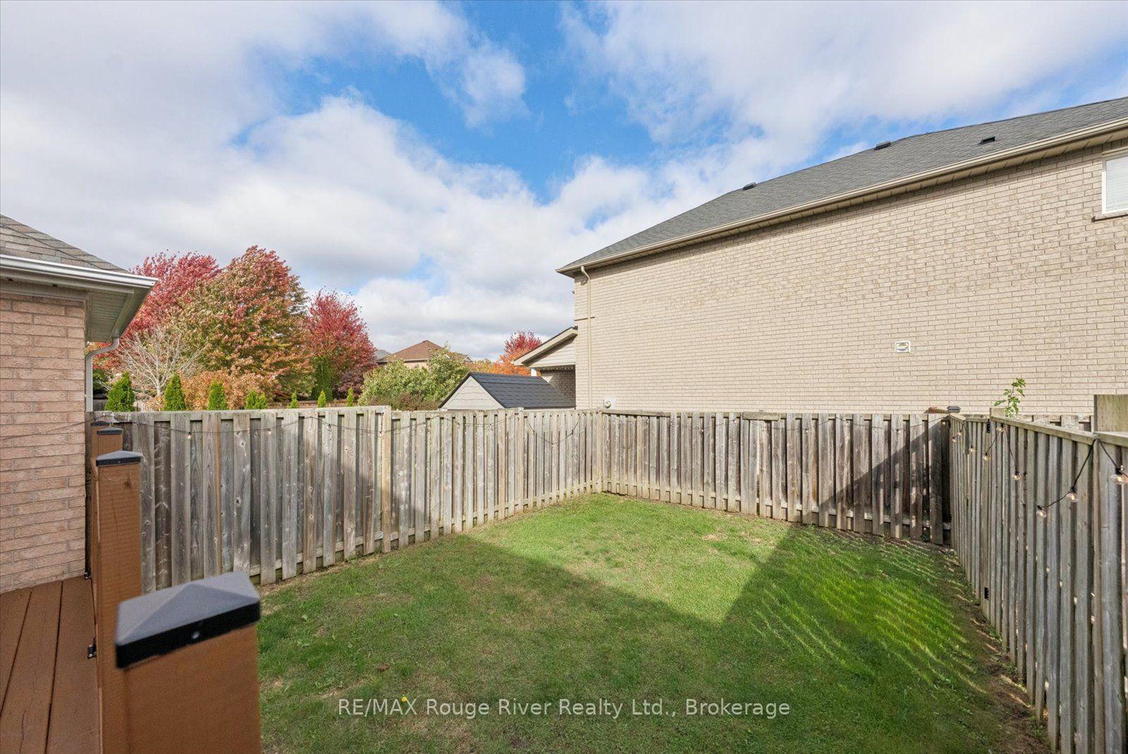 Photo 50 of 50 Treen Crescent, Whitby, Rolling Acres — HOMEH