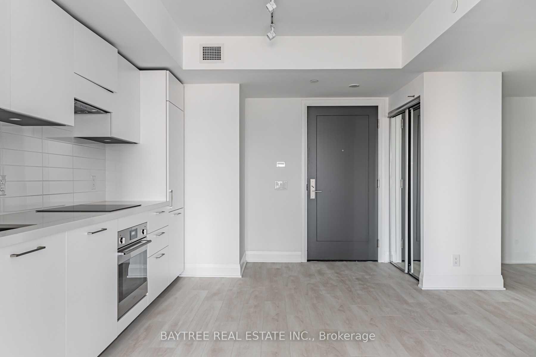 Photo 3 of Unit 420, 33 Frederick Todd Way, Toronto, Thorncliffe Park — HOMEH