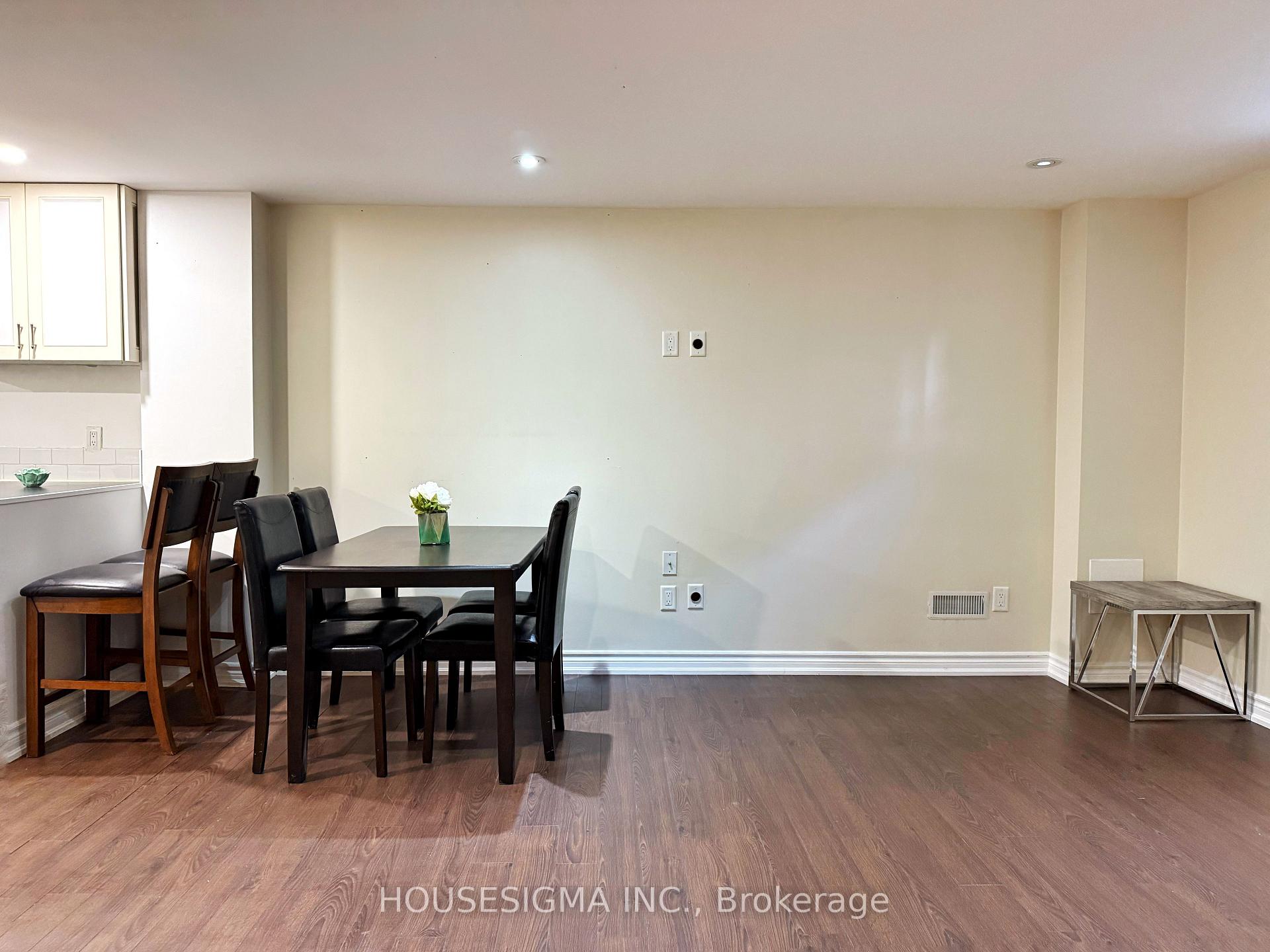Photo 6 of Unit Lower, 16 Mendys Forest Street, Aurora, Aurora Heights — HOMEH