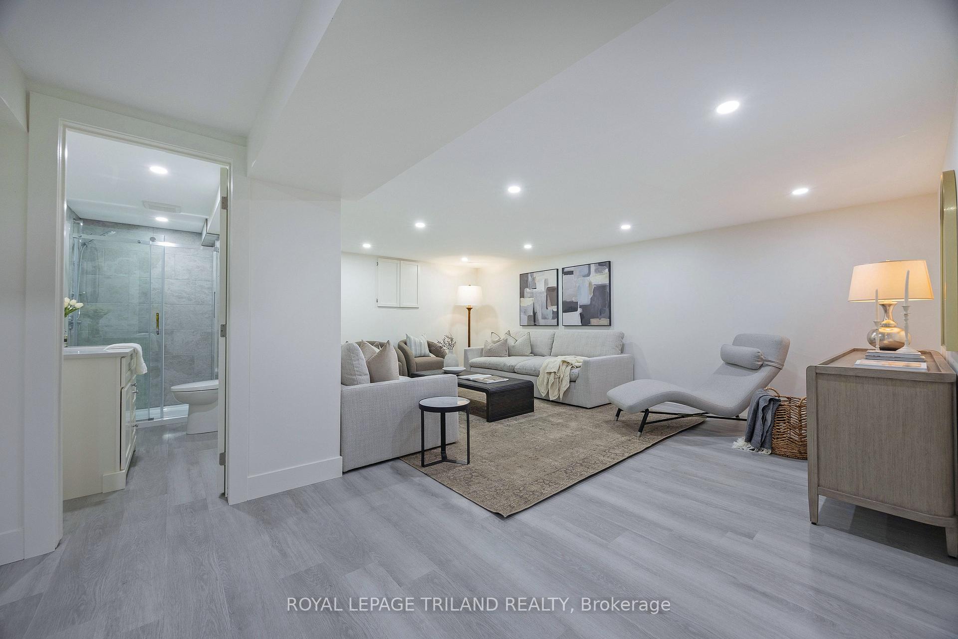 Photo 29 of 1630 Hillside Drive, London, North A — HOMEH