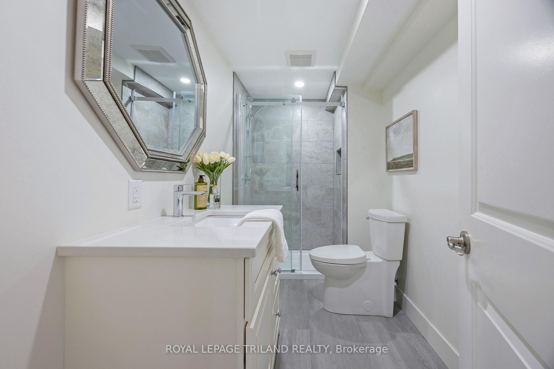 Photo 32 of 1630 Hillside Drive, London, North A — HOMEH