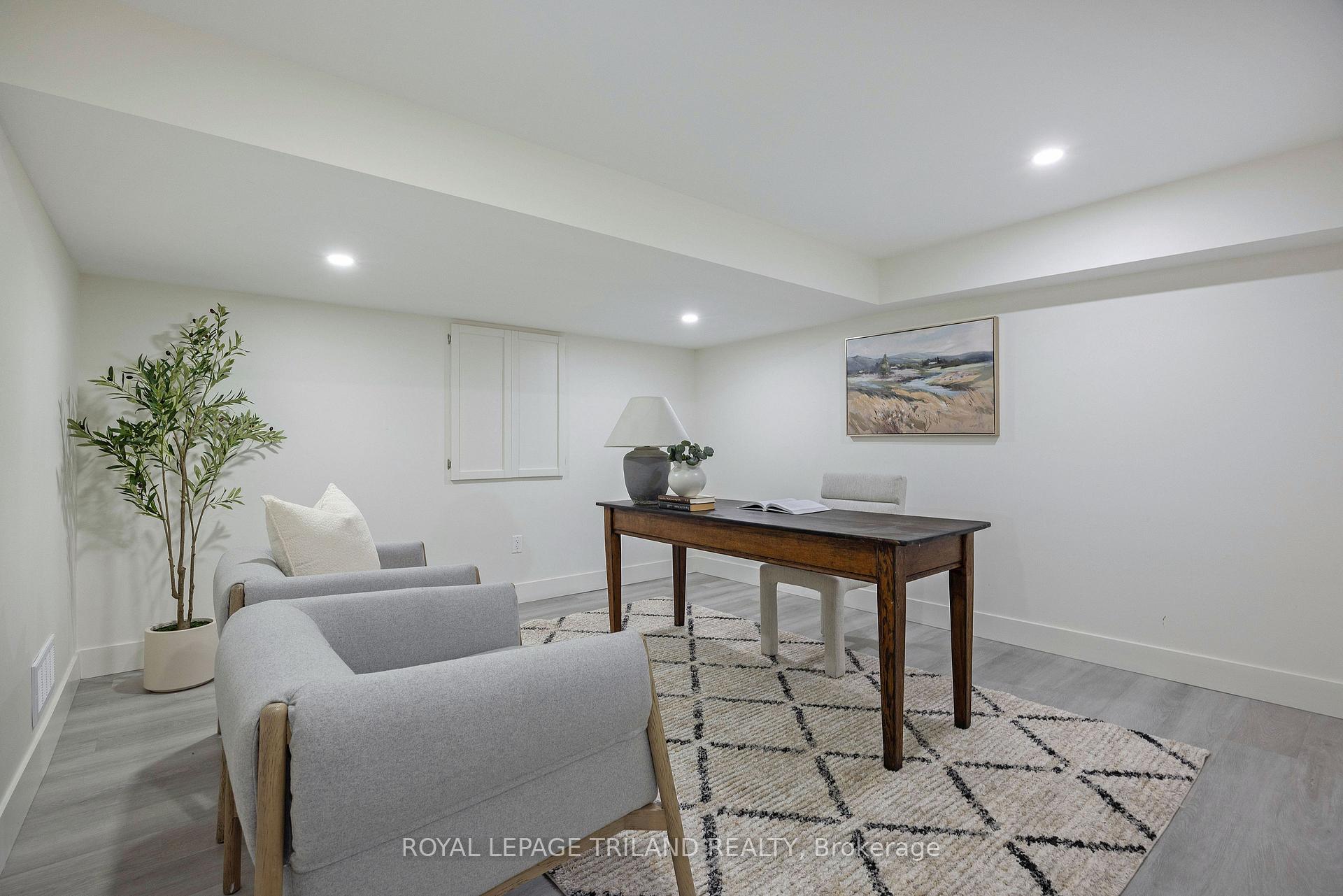 Photo 34 of 1630 Hillside Drive, London, North A — HOMEH