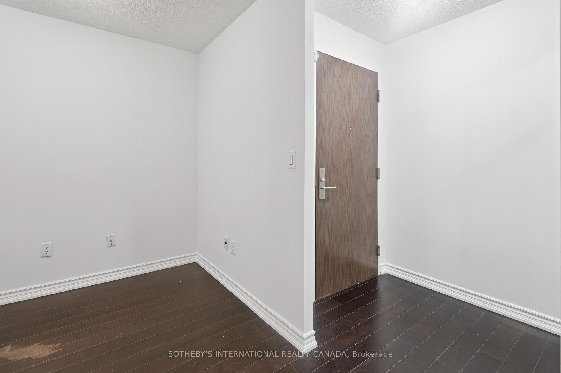 Photo 7 of Unit 602, 386 Yonge Street, Toronto, Bay Street Corridor — HOMEH