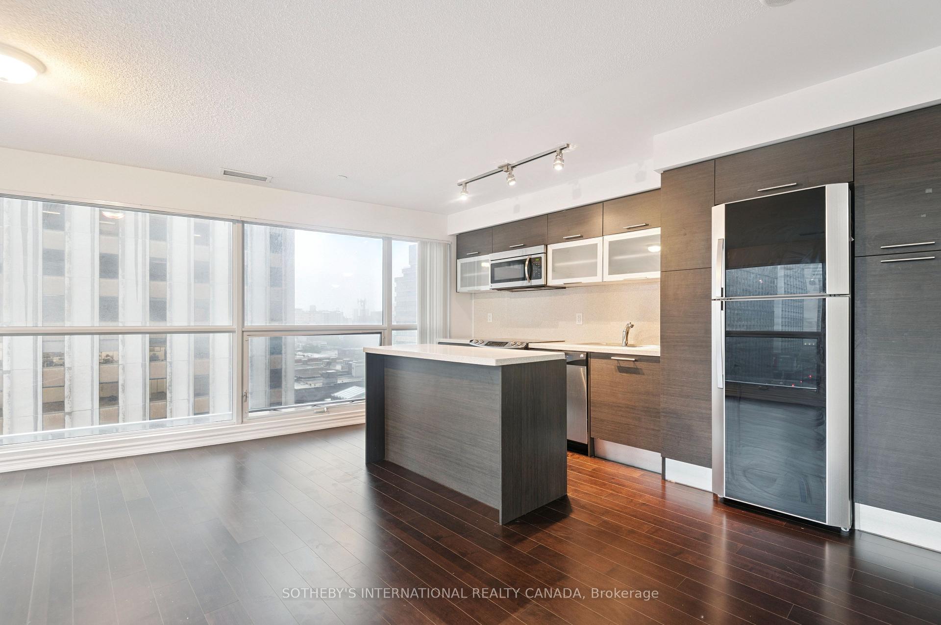 Photo 11 of Unit 602, 386 Yonge Street, Toronto, Bay Street Corridor — HOMEH