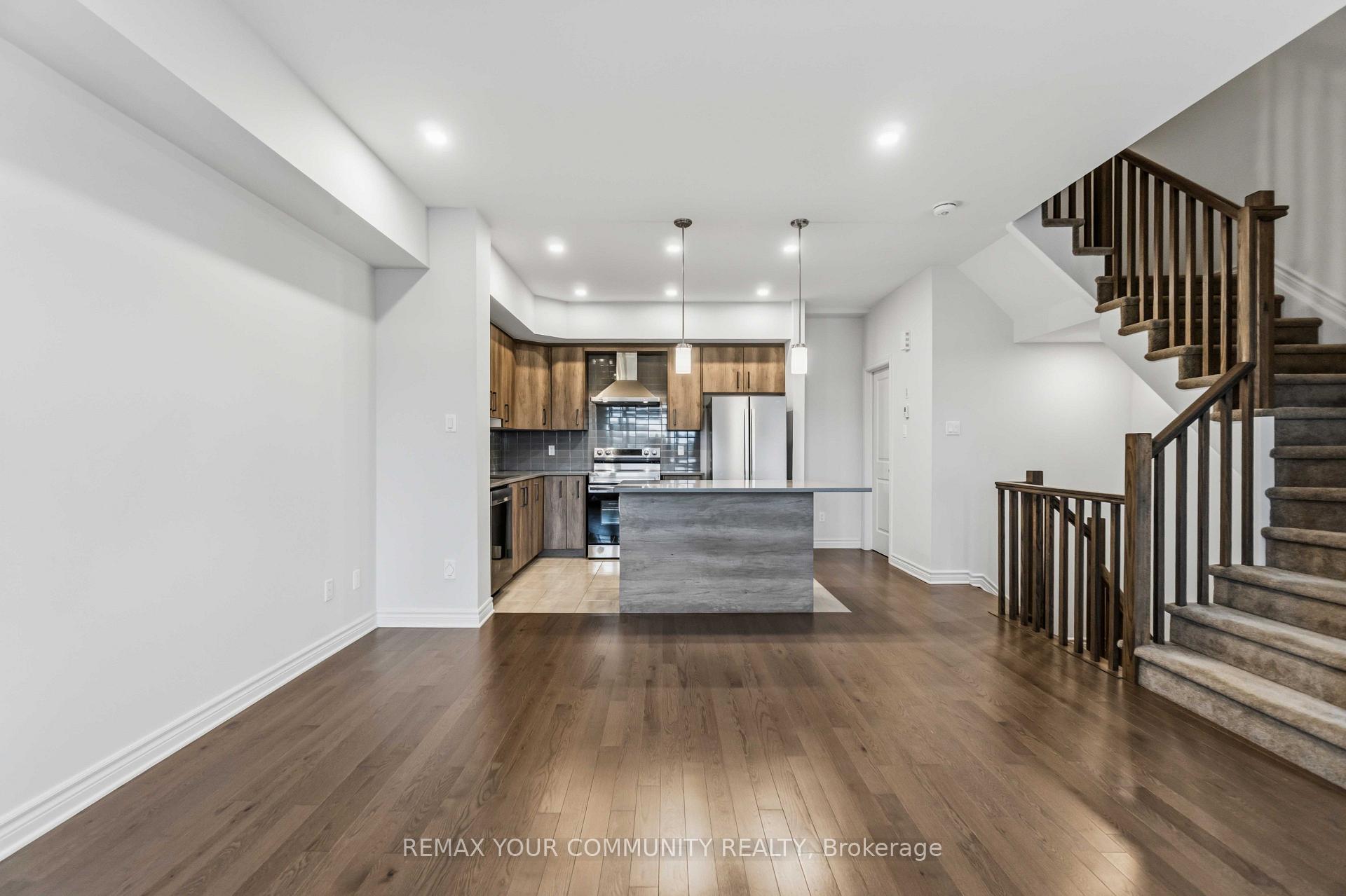 Photo 9 of 871 Couloir Road, Ottawa, Mer Bleue/Bradley Estates/Anderson Park — HOMEH