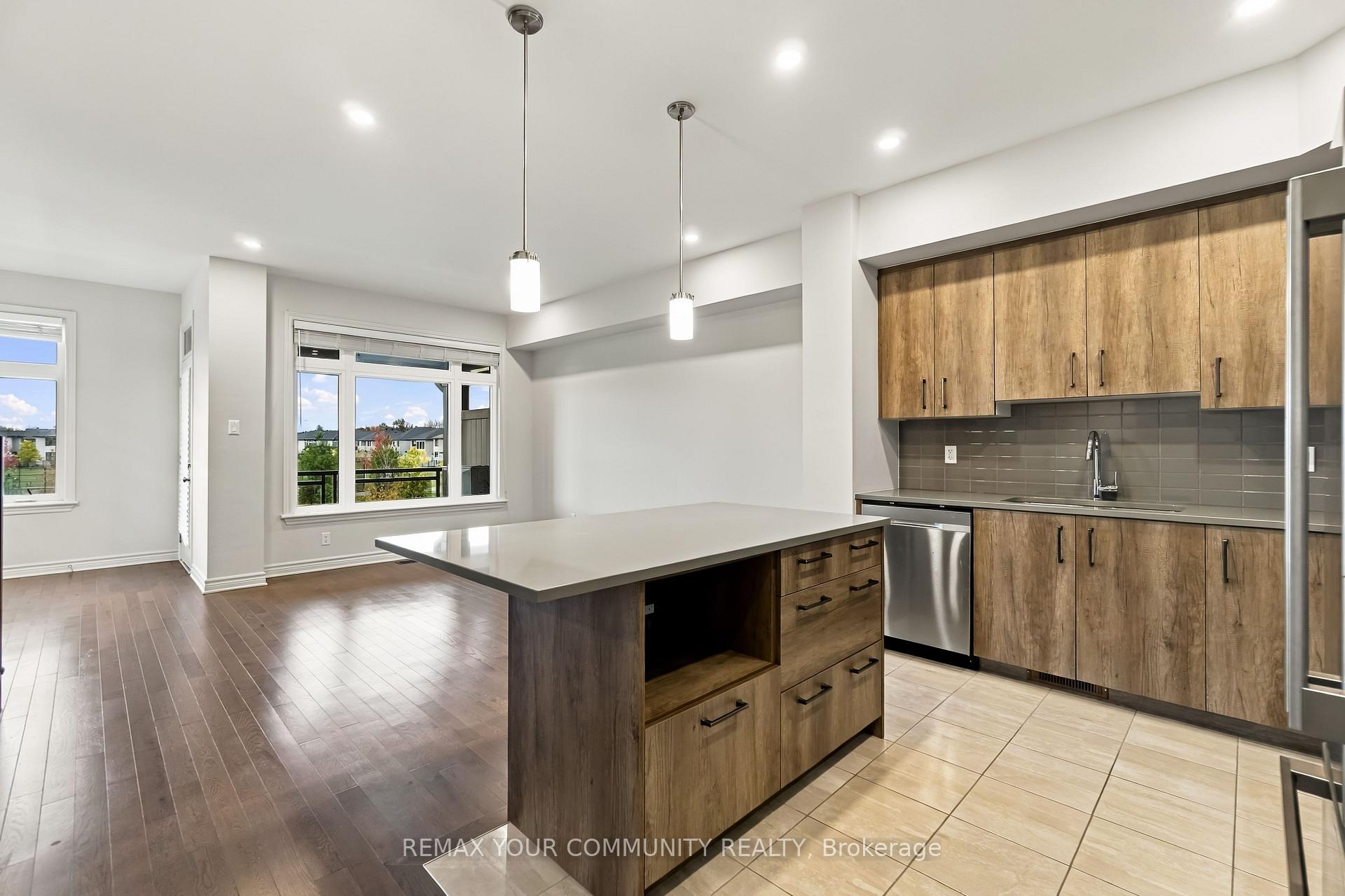 Photo 18 of 871 Couloir Road, Ottawa, Mer Bleue/Bradley Estates/Anderson Park — HOMEH