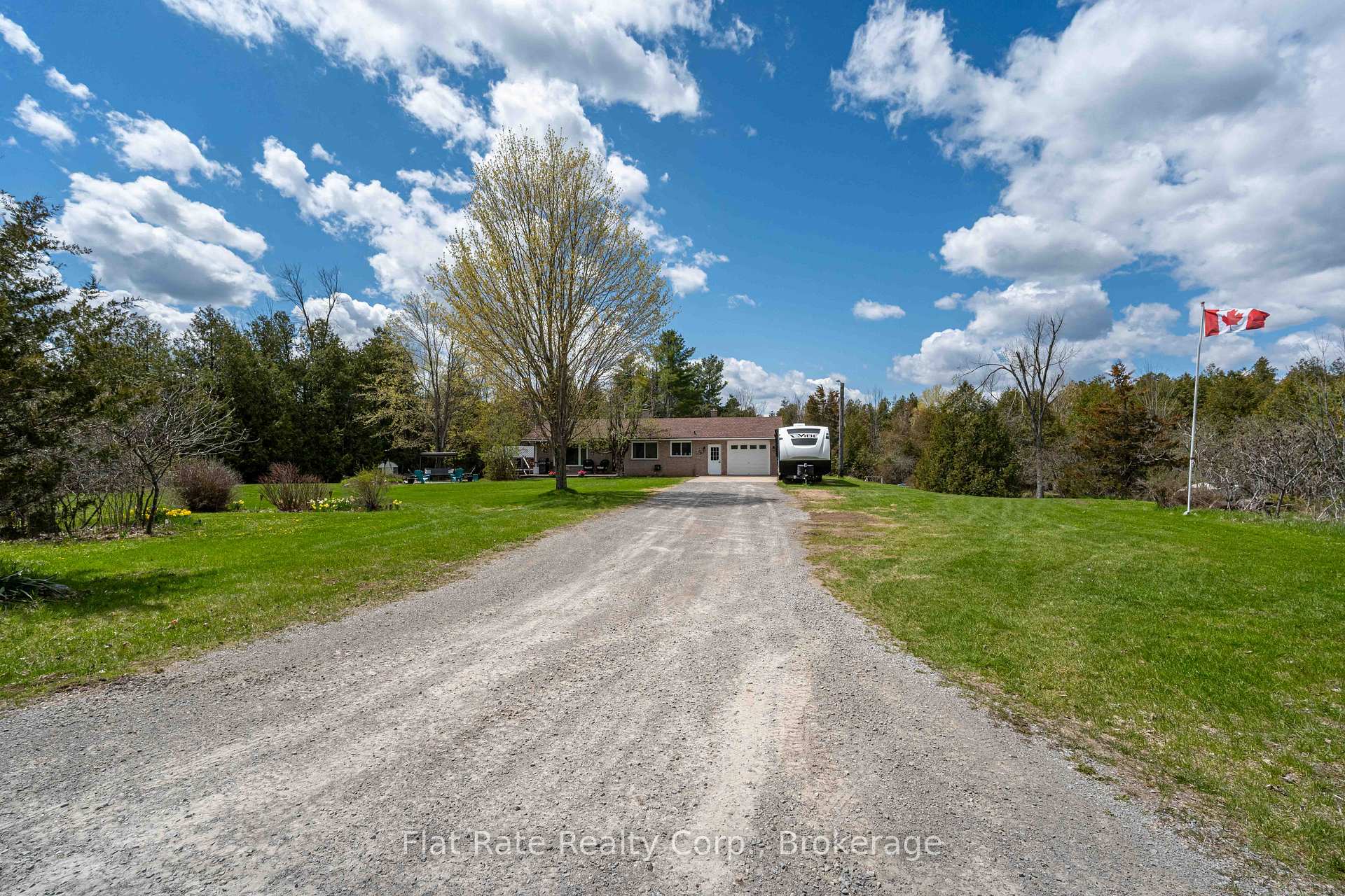 Photo 5 of 2086 McCrackens Landing Road, Douro-Dummer — HOMEH
