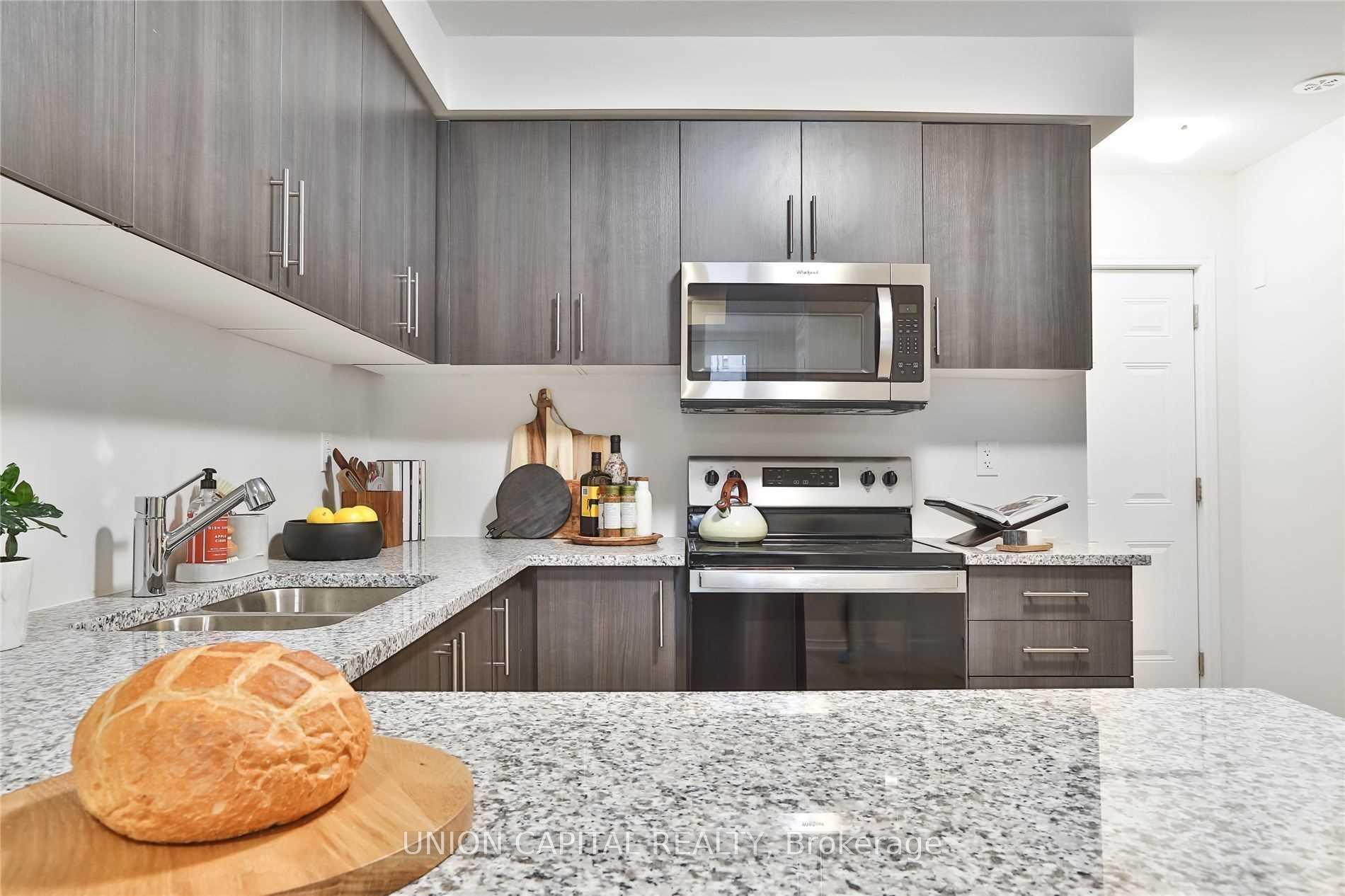 Photo 11 of Unit 13, 30 Woodstream Drive, Etobicoke, West Humber-Clairville — HOMEH