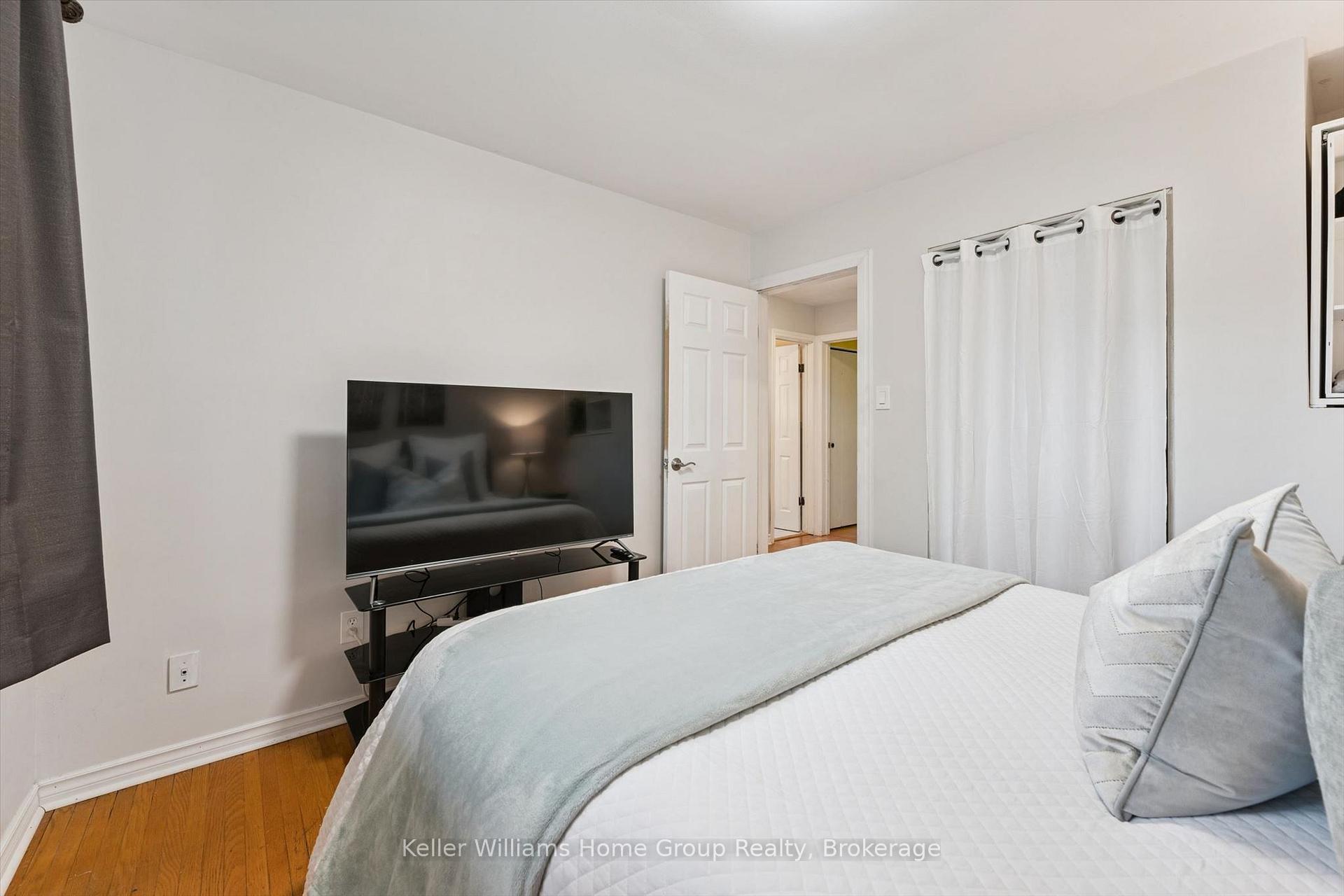 Photo 24 of 51 Lonsdale Drive, Guelph, Riverside Park — HOMEH