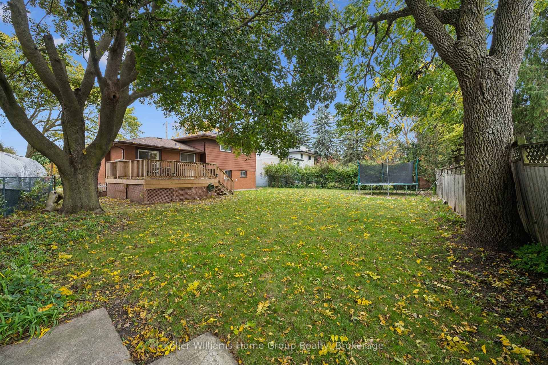 Photo 36 of 51 Lonsdale Drive, Guelph, Riverside Park — HOMEH