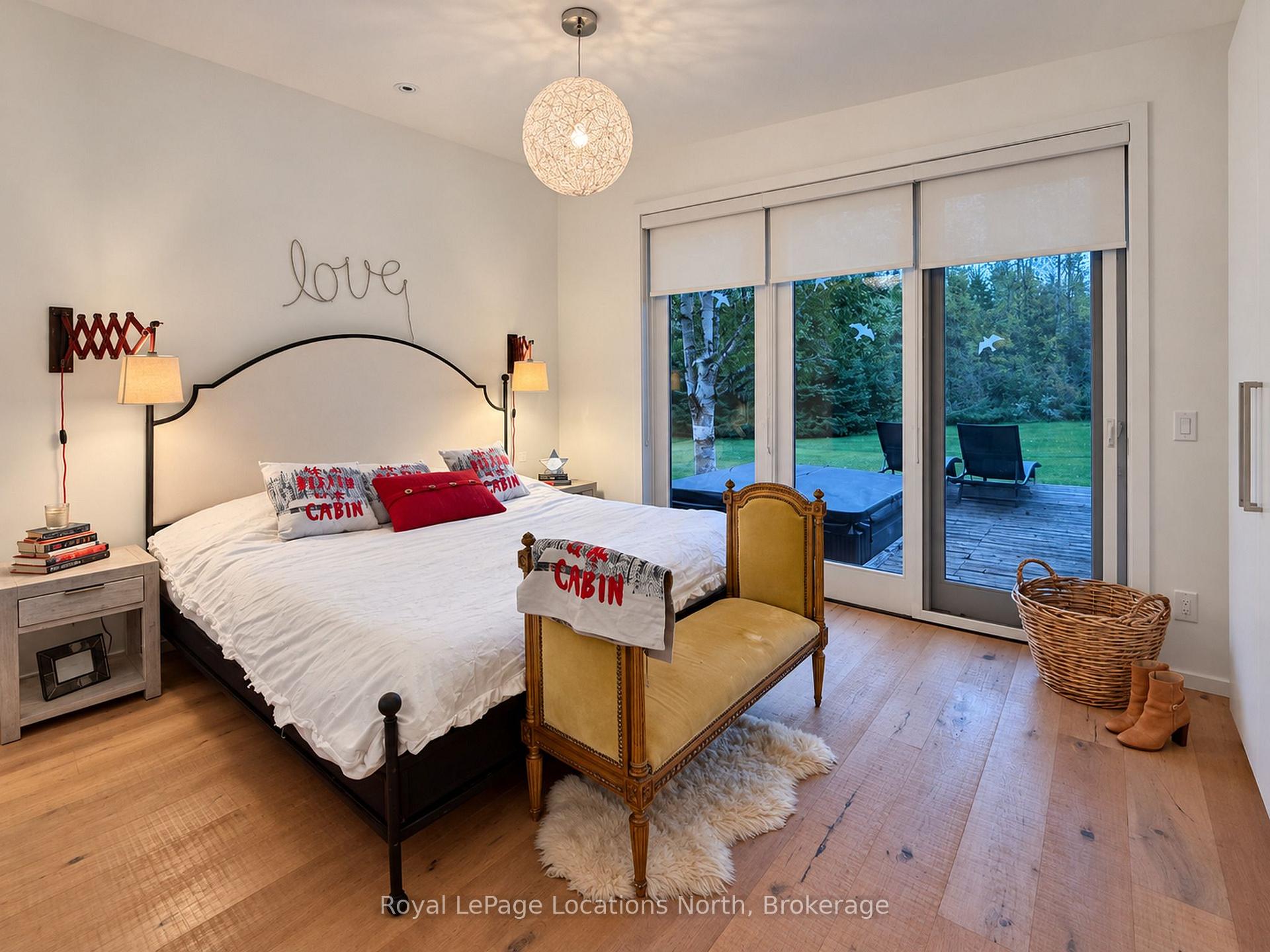 Photo 12 of 21 Buckingham Boulevard, Clearview, Rural Clearview — HOMEH