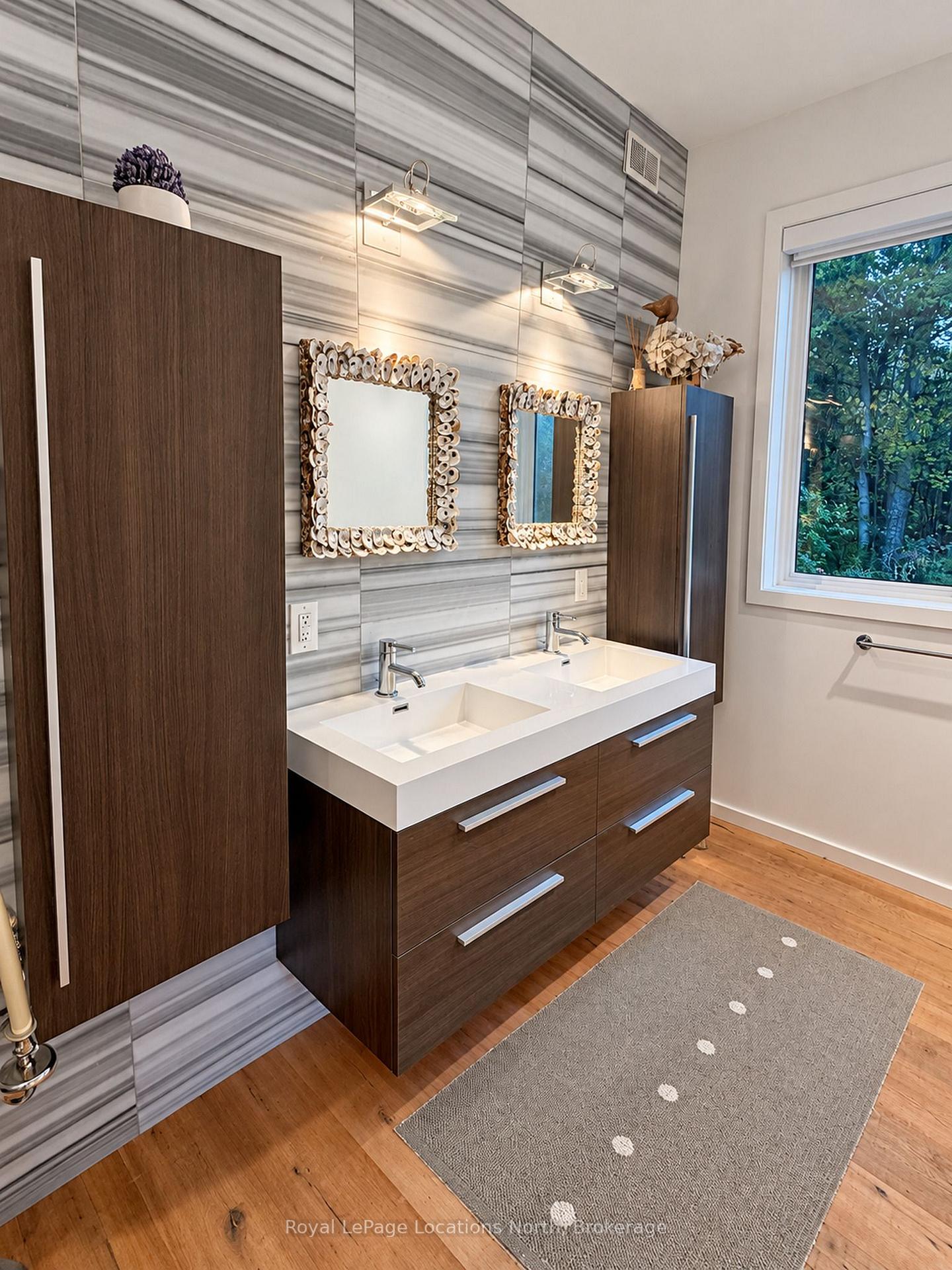 Photo 14 of 21 Buckingham Boulevard, Clearview, Rural Clearview — HOMEH
