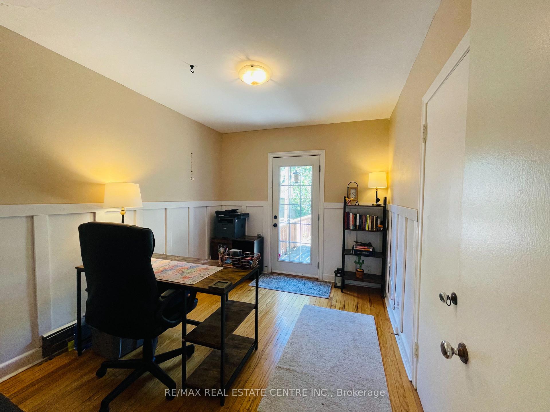 Photo 8 of Unit Main Level, 34 Singleton Road, Scarborough, Wexford-Maryvale — HOMEH