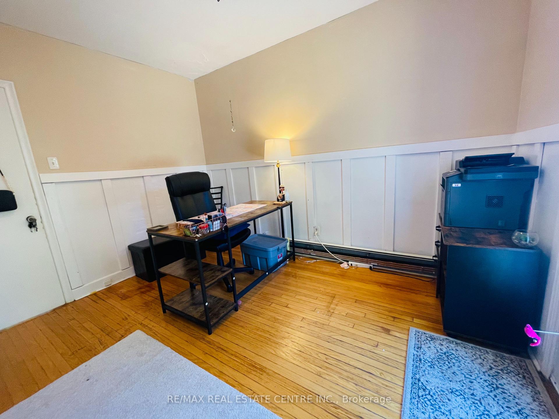 Photo 19 of Unit Main Level, 34 Singleton Road, Scarborough, Wexford-Maryvale — HOMEH