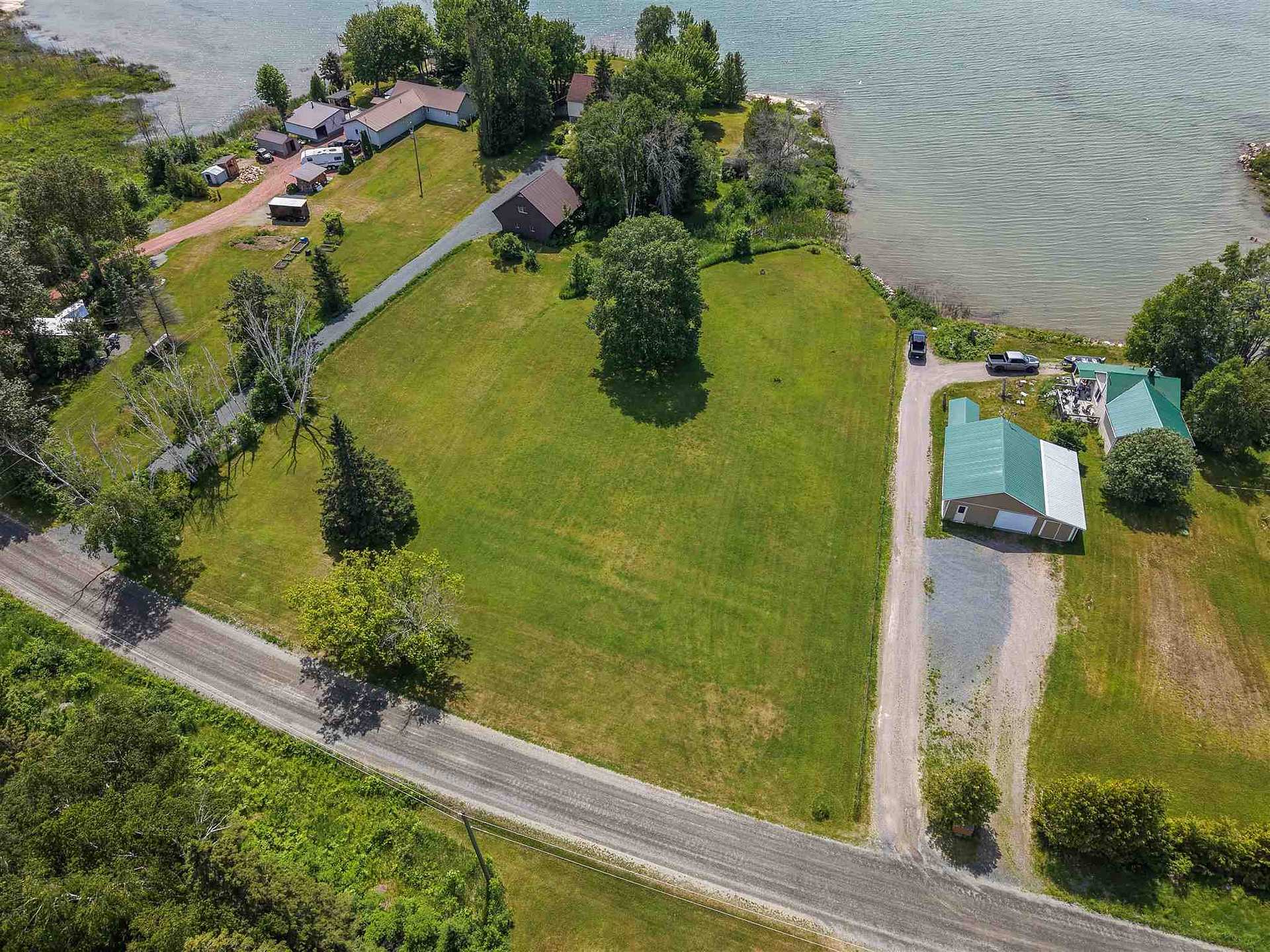 Photo 16 of Part #3 Garden Bay Road, Plummer Additional — HOMEH