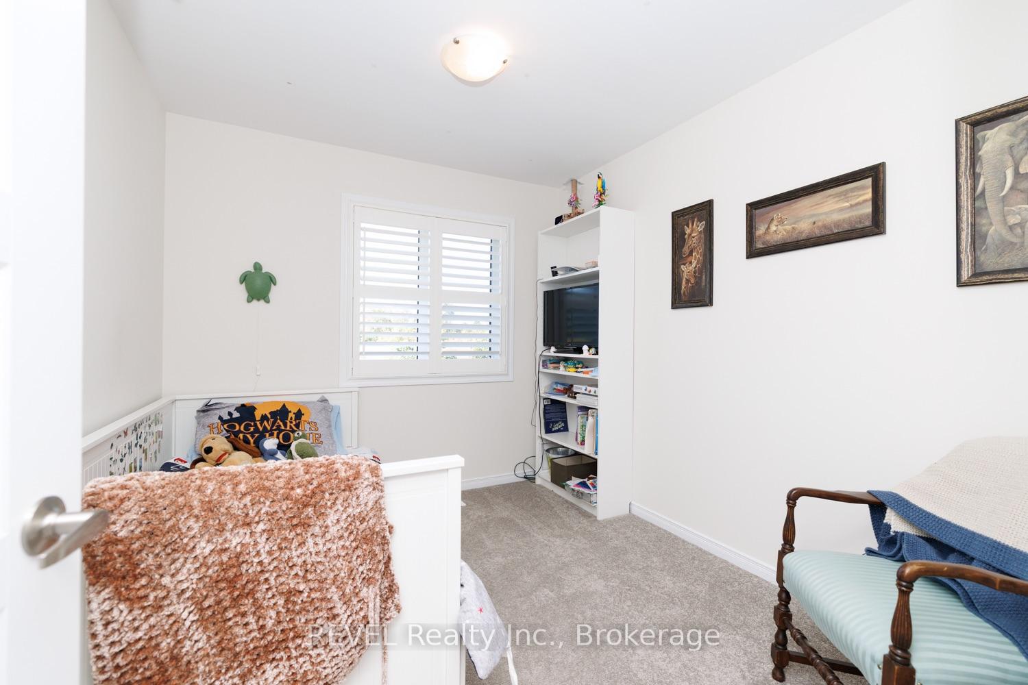 Photo 14 of 166 Esther Crescent, Thorold, Hurricane/Merrittville — HOMEH
