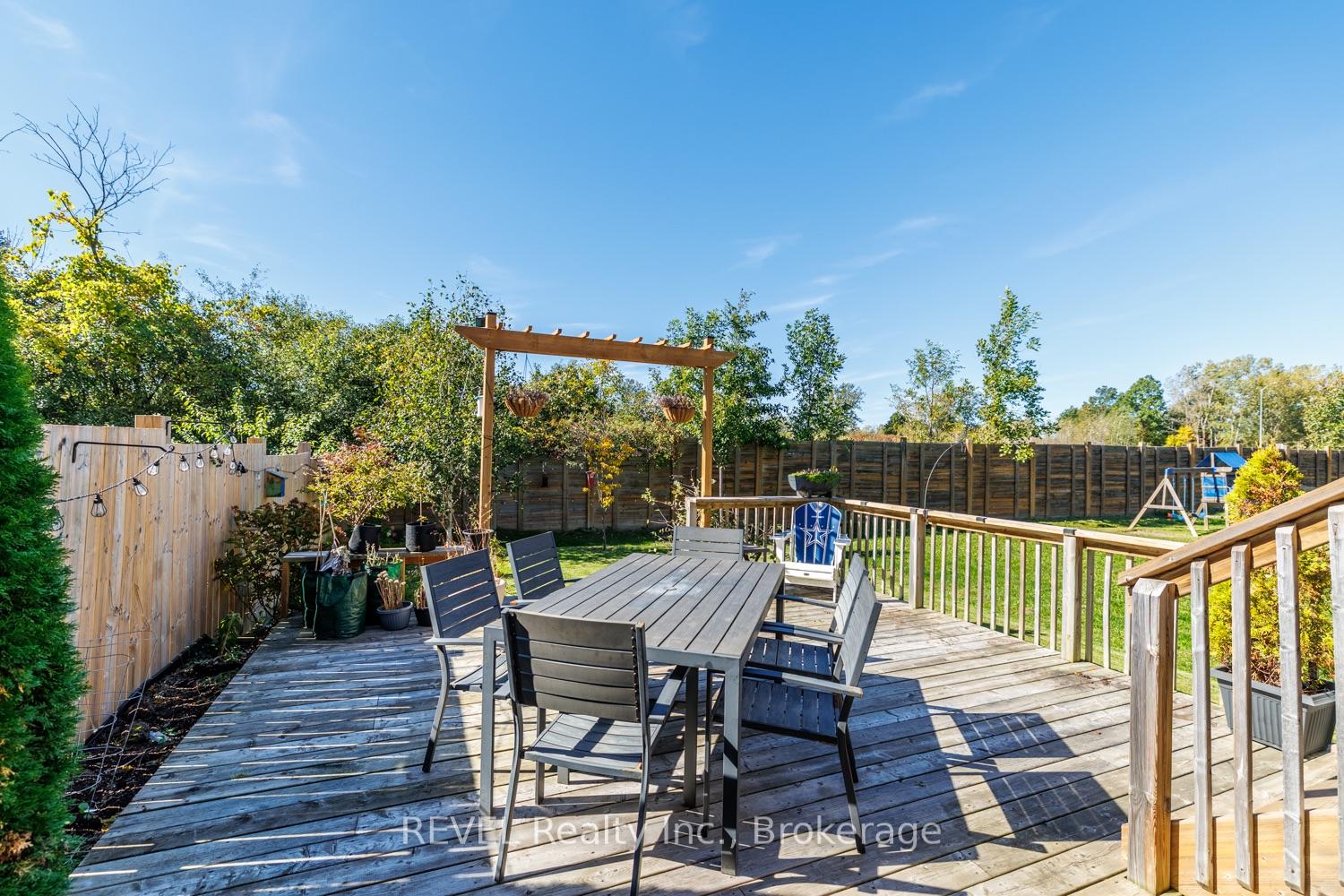 Photo 28 of 166 Esther Crescent, Thorold, Hurricane/Merrittville — HOMEH
