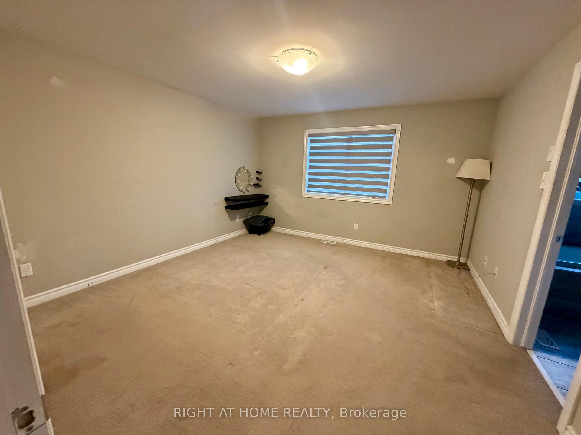 Photo 15 of 1071 Cobble hill Drive, Ottawa, Barrhaven - Cedargrove/Fraserdale — HOMEH