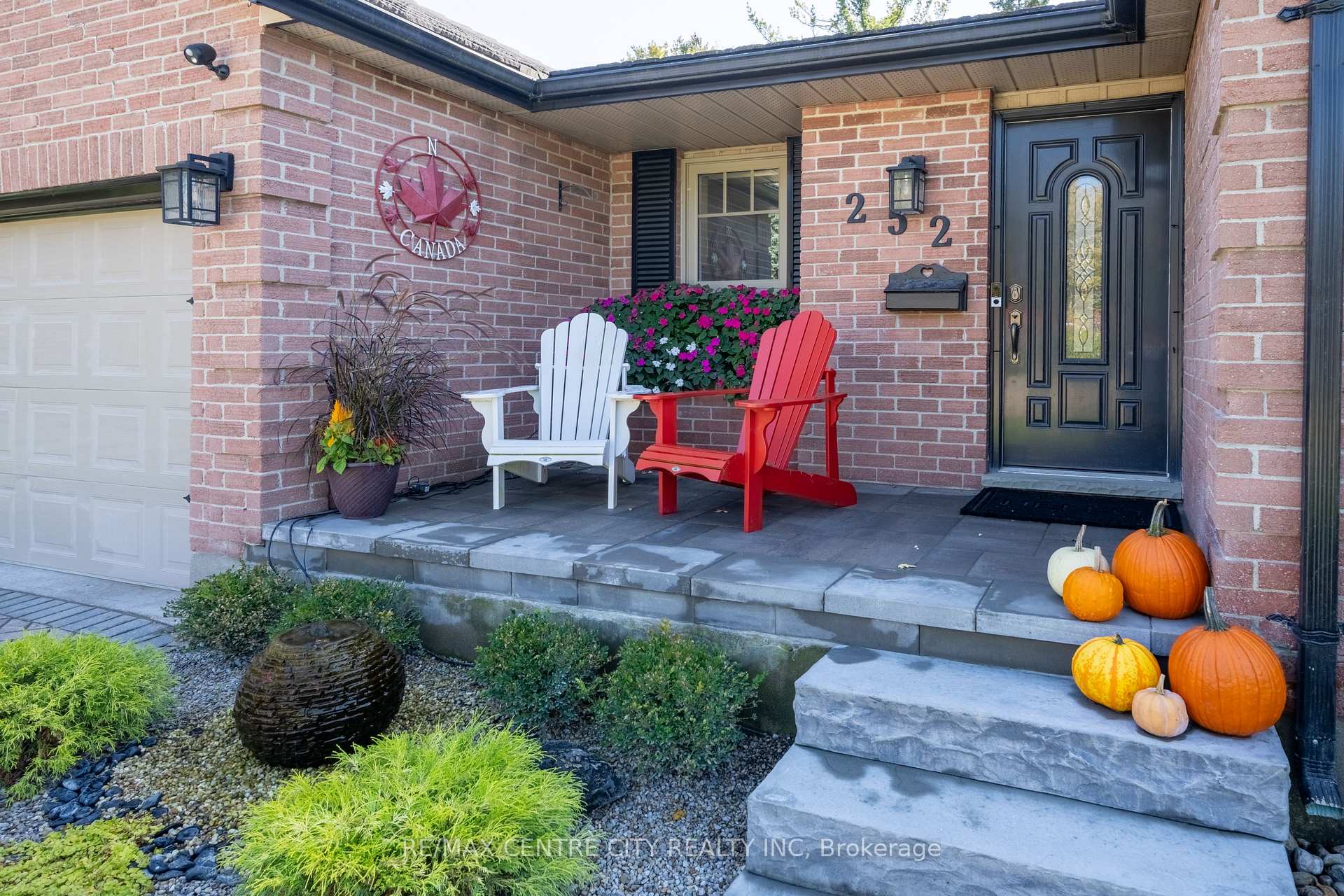 Photo 8 of 252 Mill Pond Crescent, Strathroy-Caradoc, NE — HOMEH