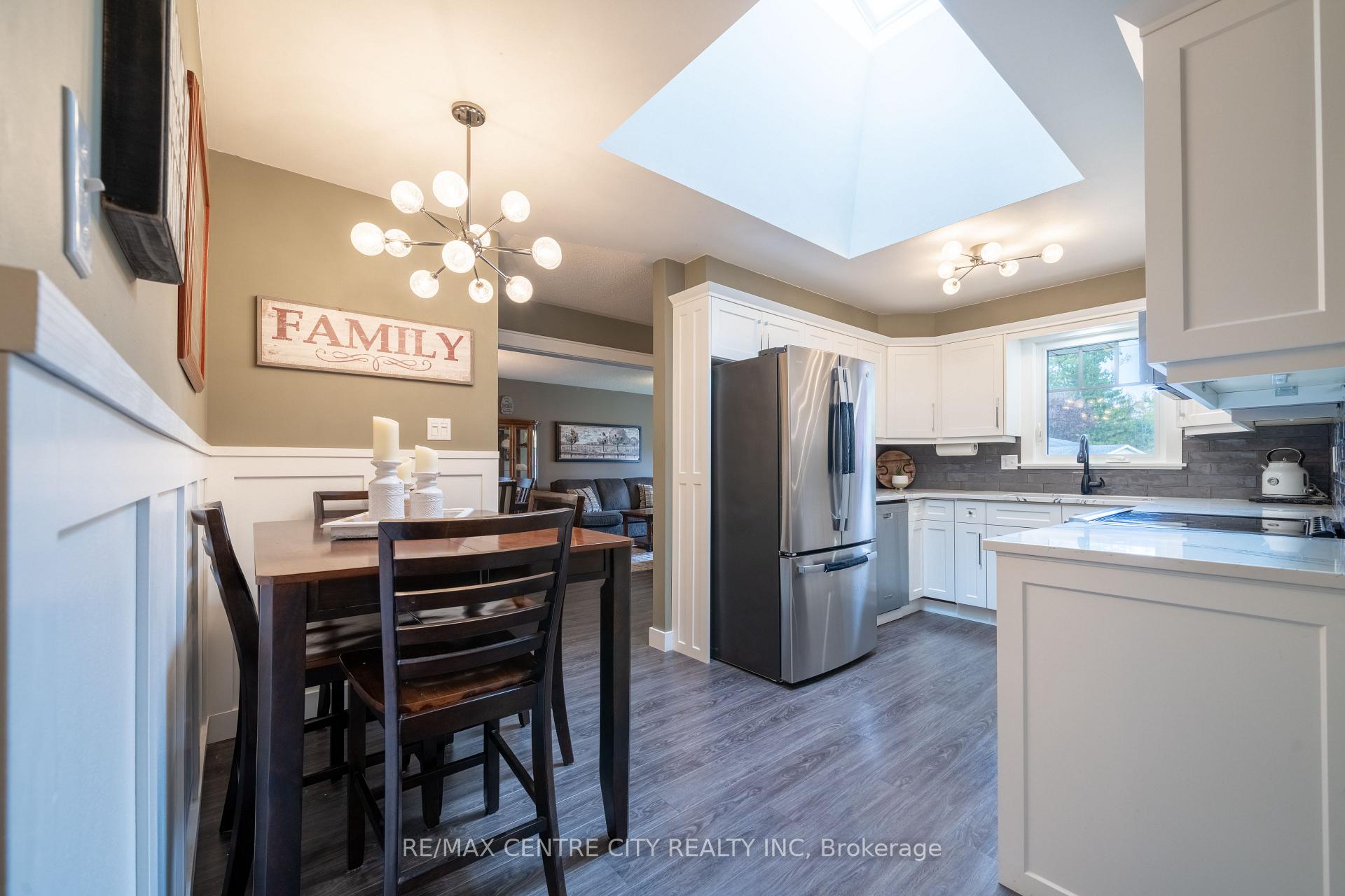 Photo 16 of 252 Mill Pond Crescent, Strathroy-Caradoc, NE — HOMEH