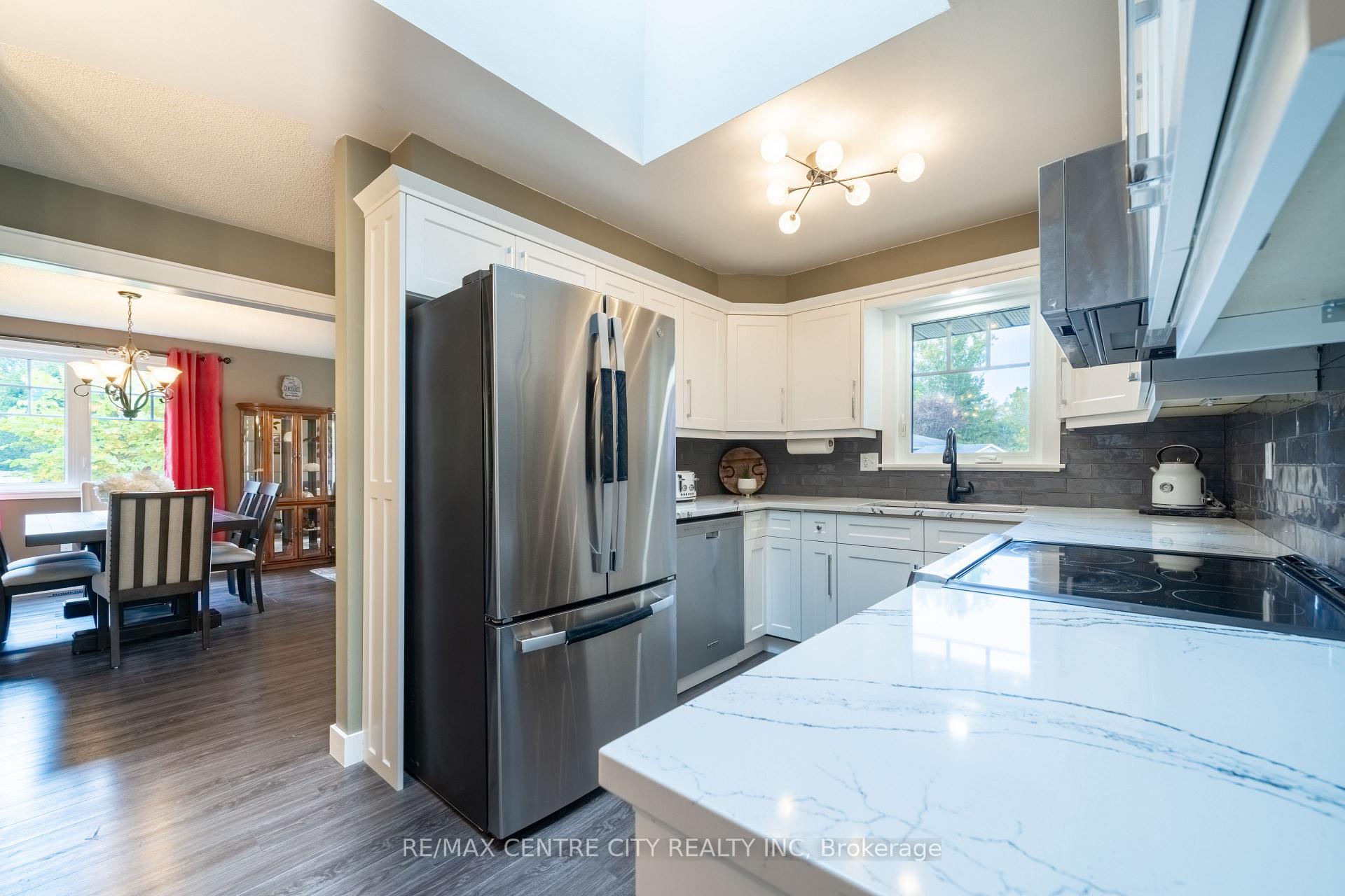 Photo 18 of 252 Mill Pond Crescent, Strathroy-Caradoc, NE — HOMEH