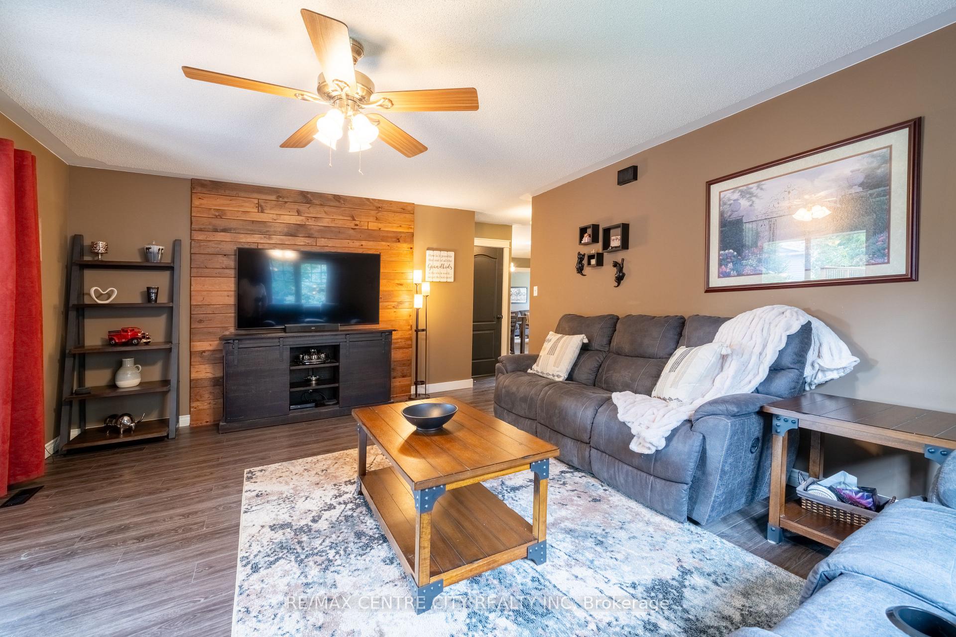 Photo 21 of 252 Mill Pond Crescent, Strathroy-Caradoc, NE — HOMEH