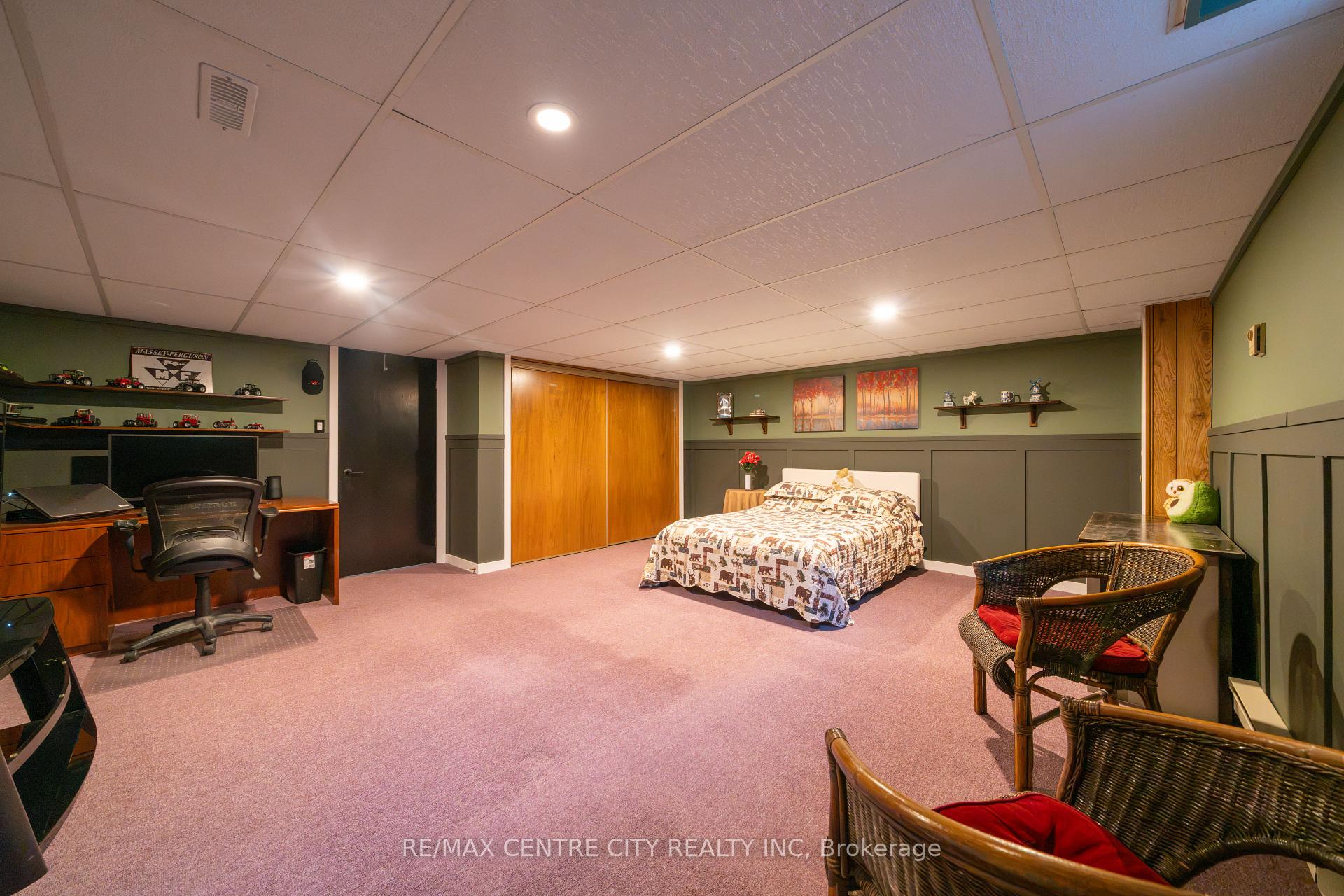 Photo 33 of 252 Mill Pond Crescent, Strathroy-Caradoc, NE — HOMEH