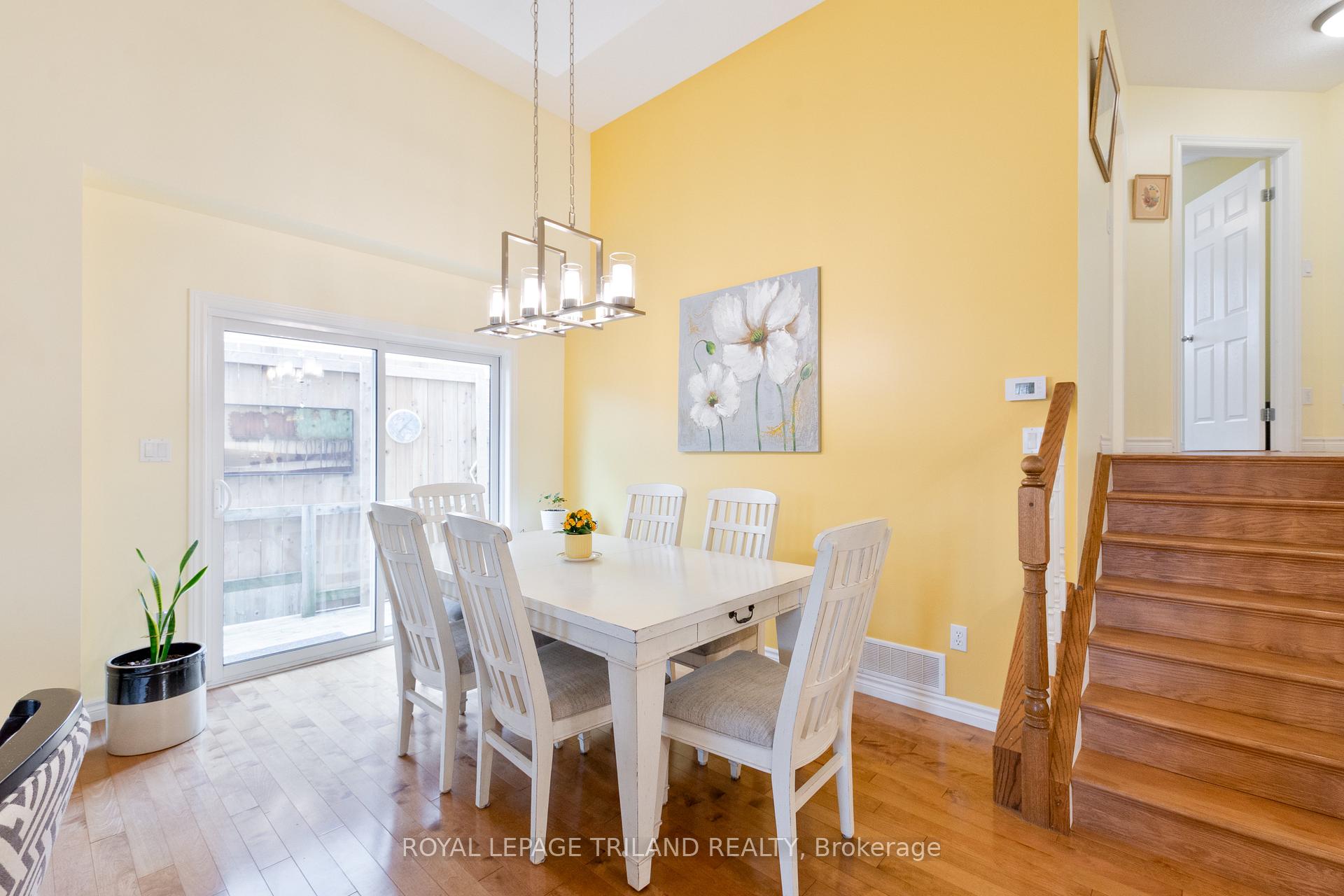 Photo 15 of 87 Pine Valley Drive, St. Thomas — HOMEH