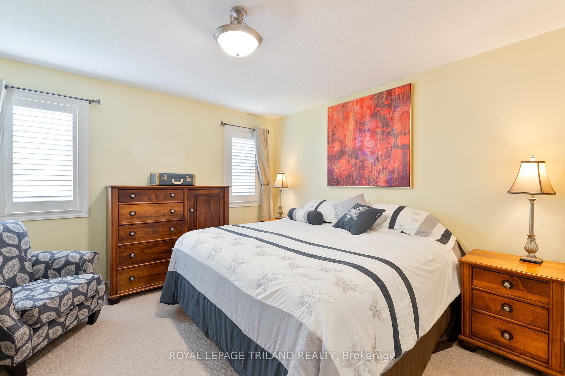 Photo 18 of 87 Pine Valley Drive, St. Thomas — HOMEH