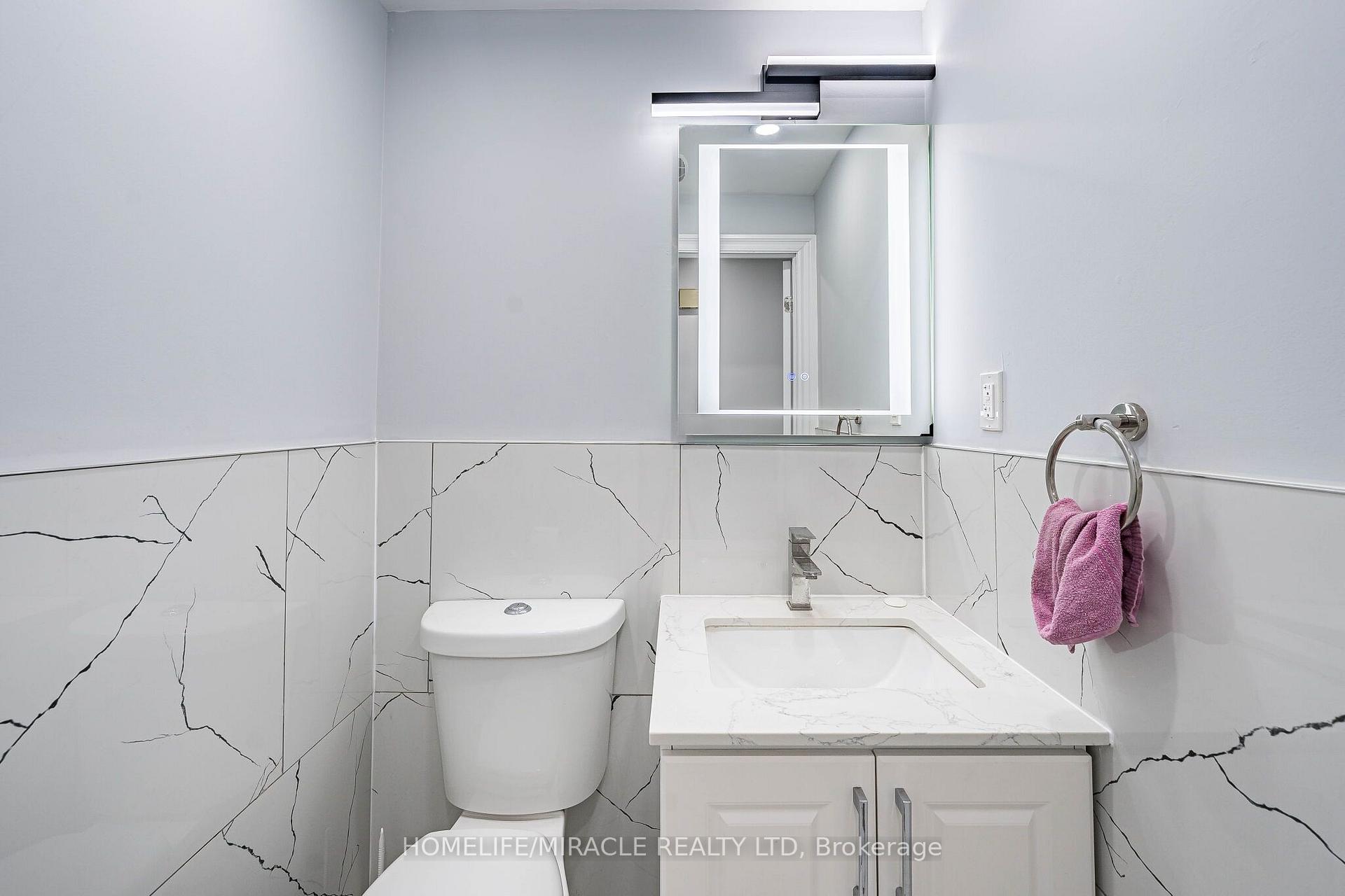 Photo 18 of Unit B, 425 Dunvegan Drive, Waterloo — HOMEH