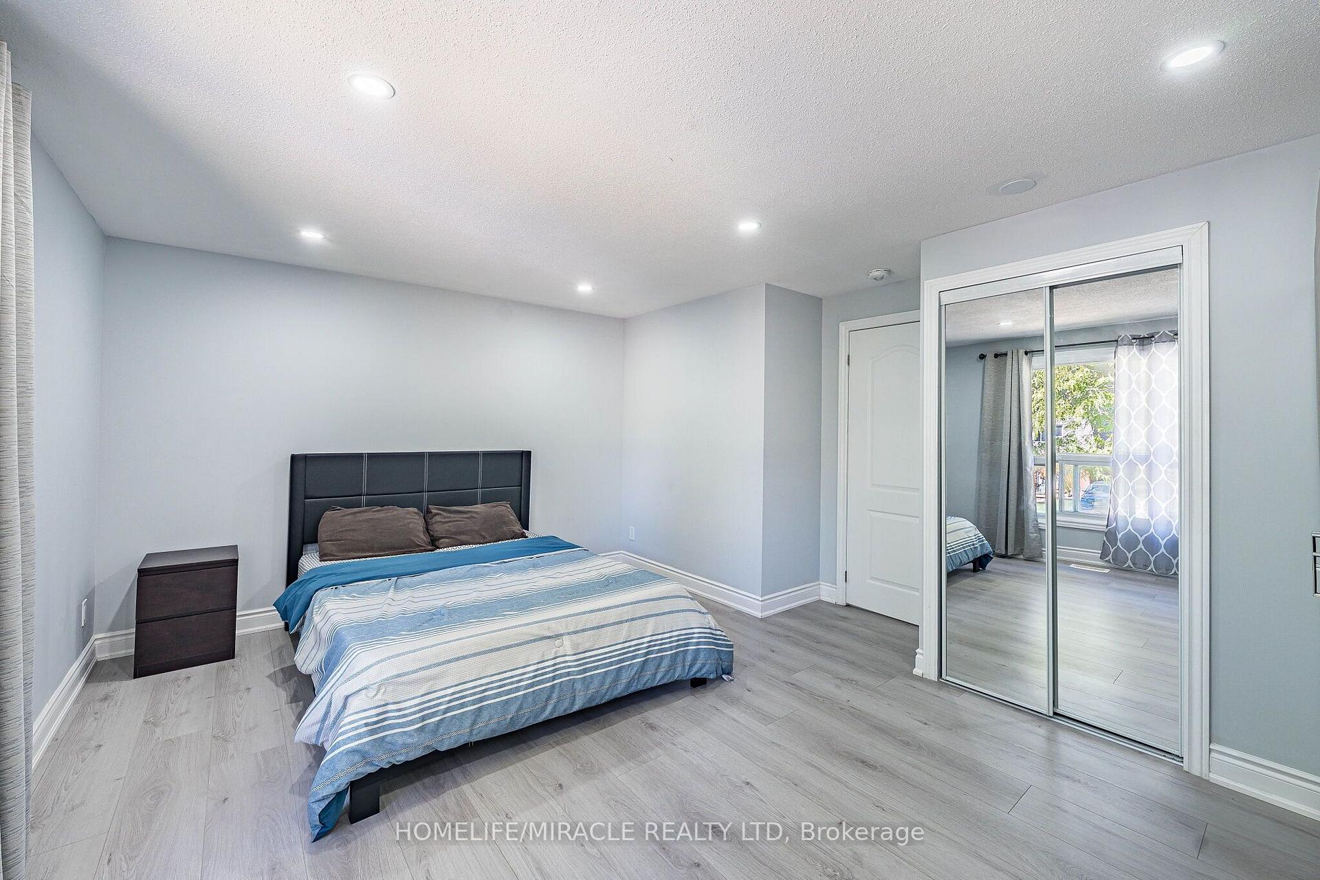 Photo 21 of Unit B, 425 Dunvegan Drive, Waterloo — HOMEH