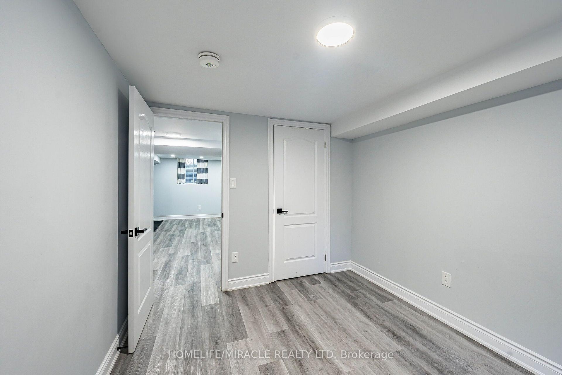 Photo 41 of Unit B, 425 Dunvegan Drive, Waterloo — HOMEH
