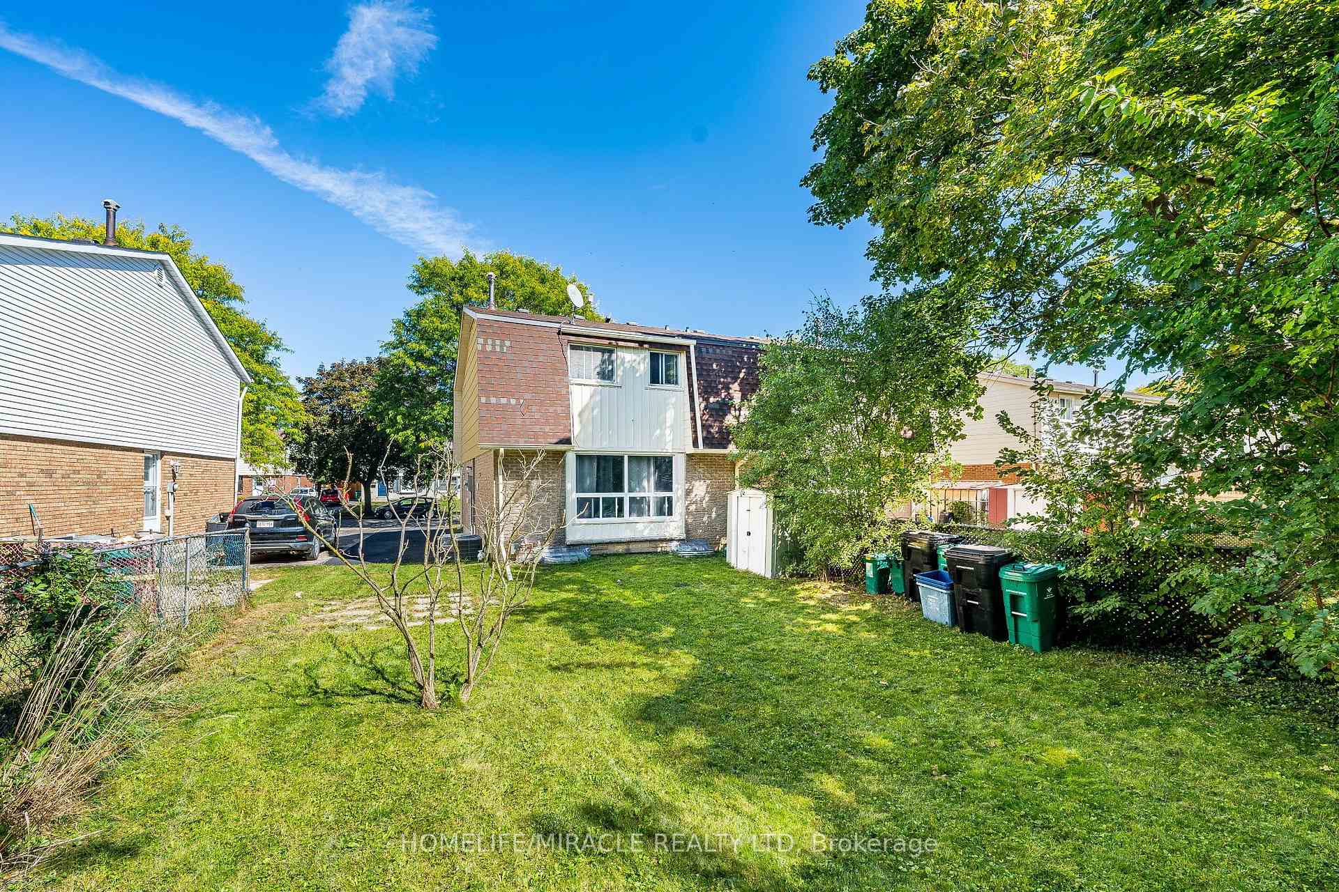 Photo 47 of Unit B, 425 Dunvegan Drive, Waterloo — HOMEH