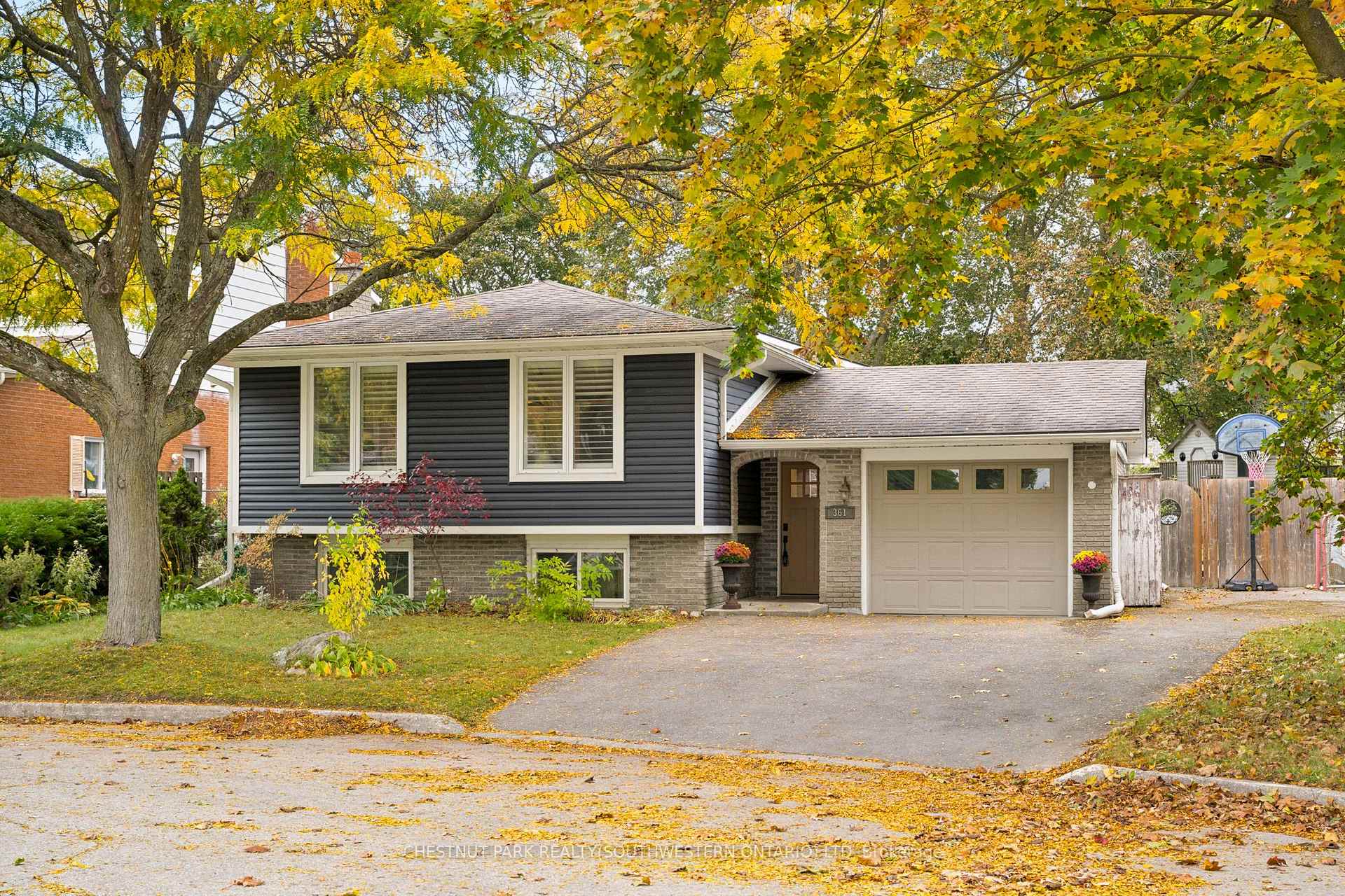 Photo of 361 Lee Circle