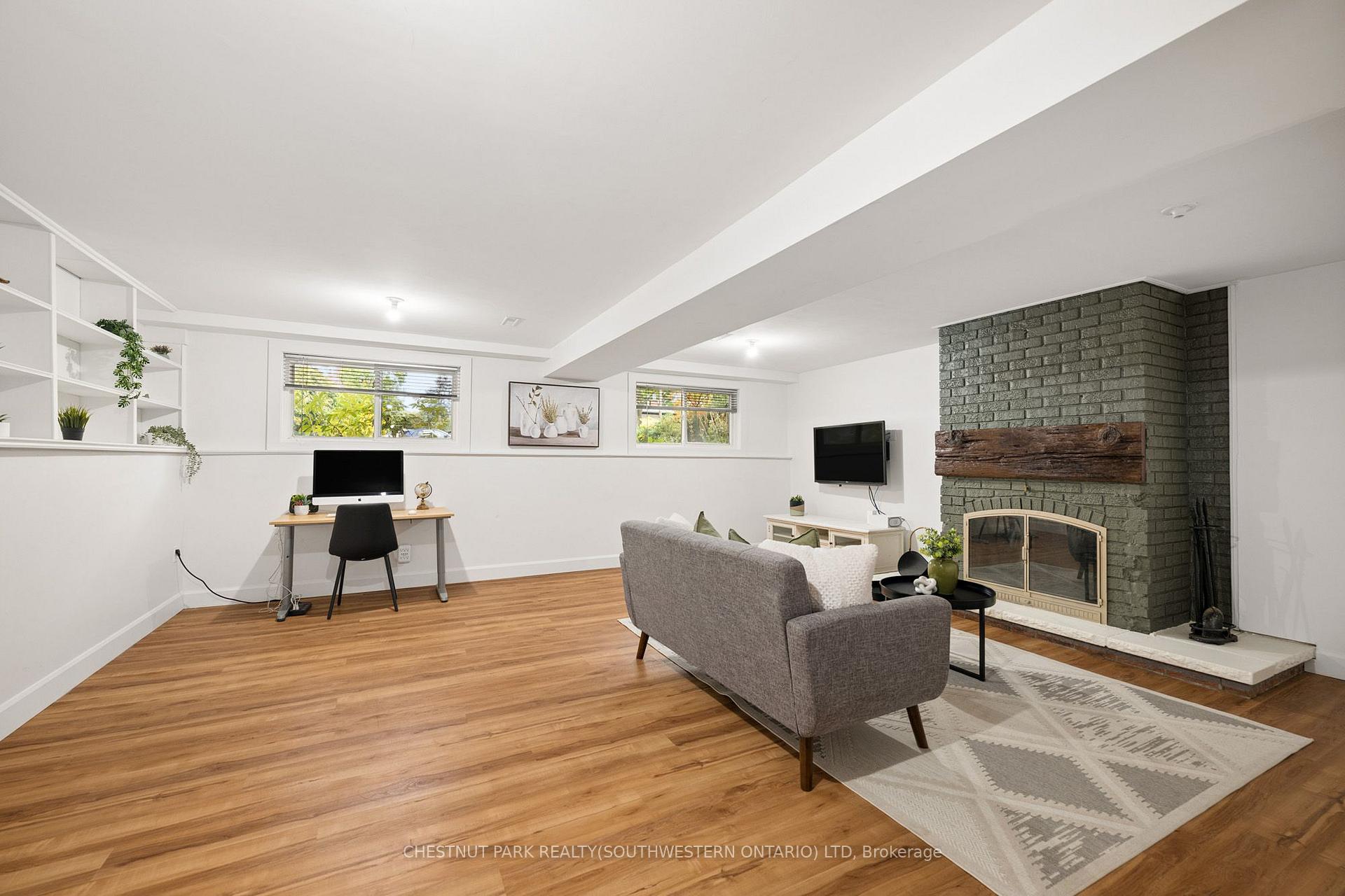 Photo 36 of 361 Lee Circle, Waterloo — HOMEH