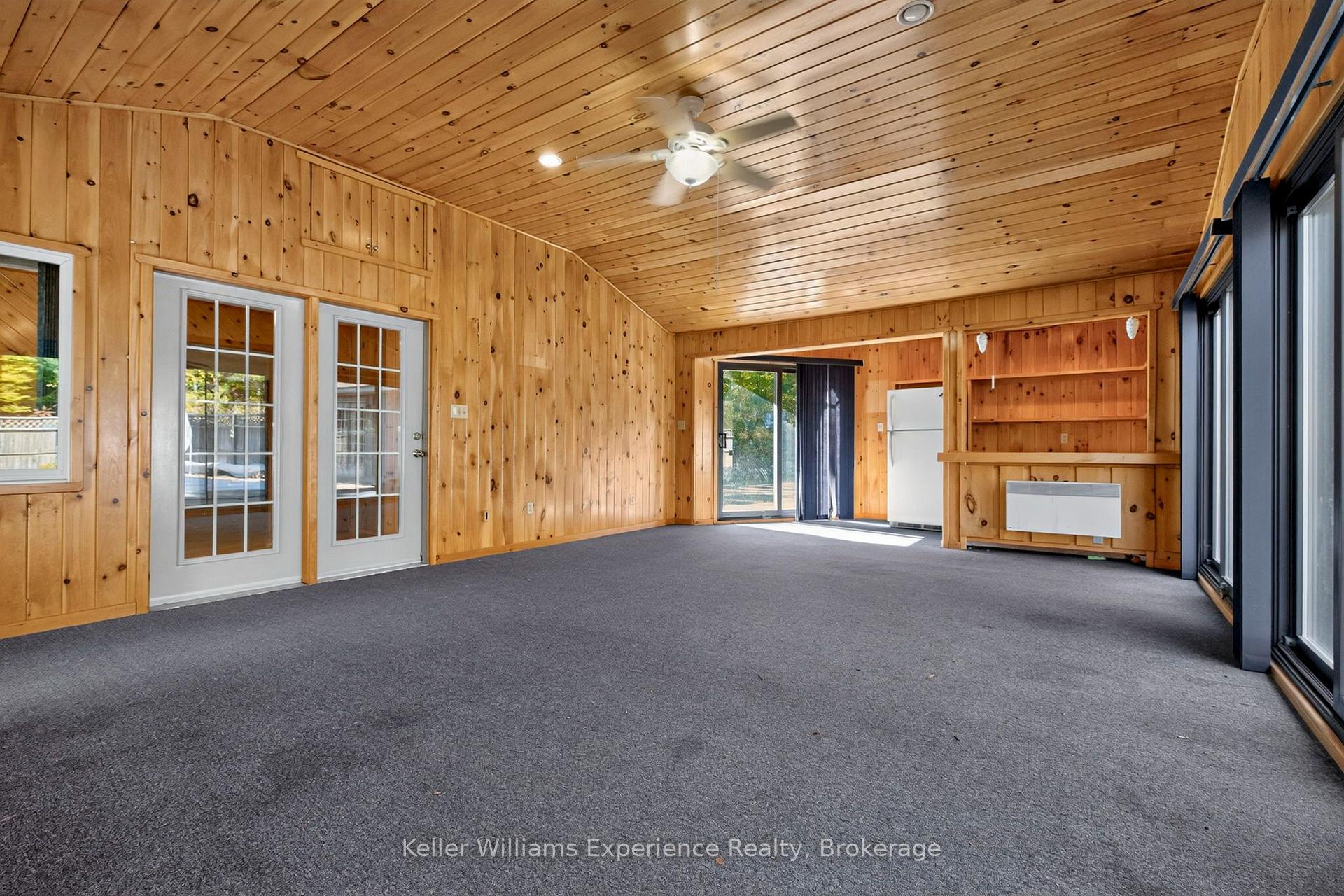 Photo 13 of 900 Champlain Road, Tiny, Rural Tiny — HOMEH