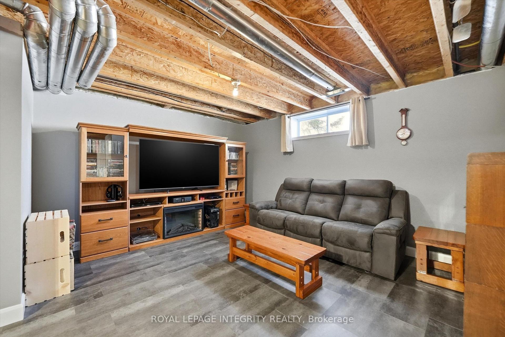 Photo 26 of 36 Frontenac Boulevard, Russell, Embrun — HOMEH