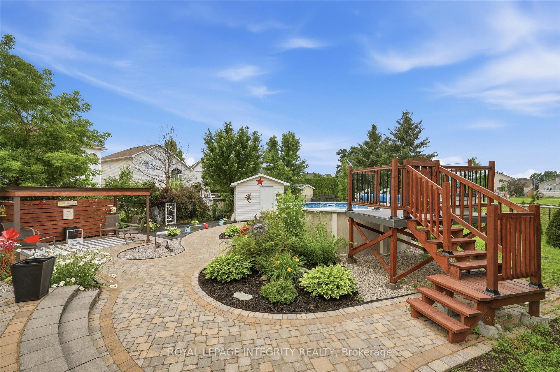 Photo 36 of 36 Frontenac Boulevard, Russell, Embrun — HOMEH