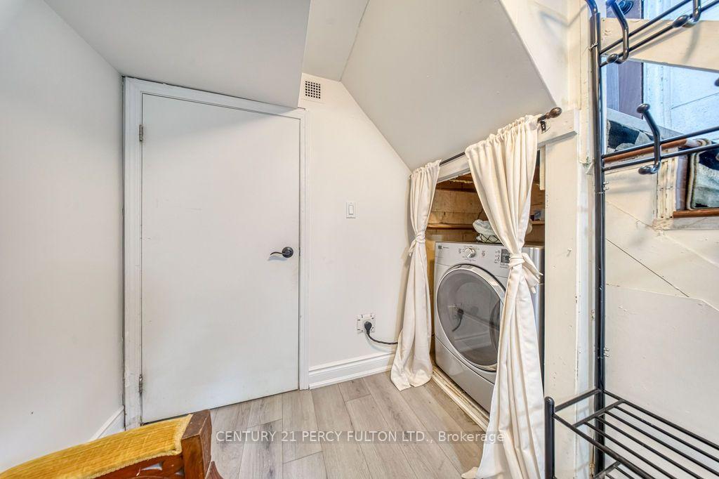 Photo 8 of Unit Bsmt, 36 Merryfield Drive, Scarborough, Dorset Park — HOMEH