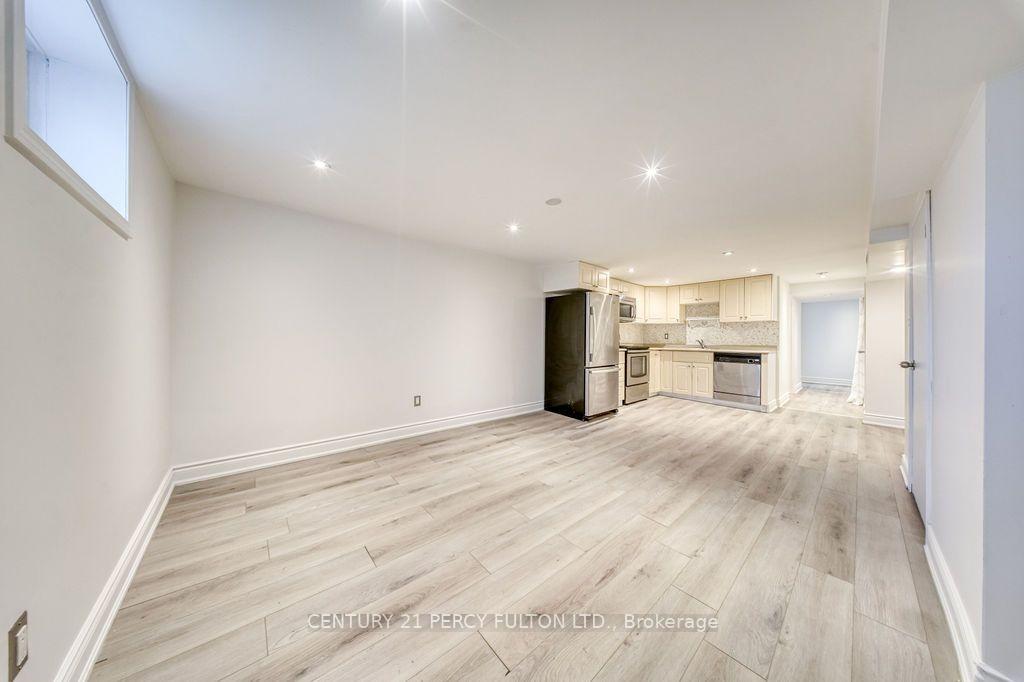 Photo 16 of Unit Bsmt, 36 Merryfield Drive, Scarborough, Dorset Park — HOMEH