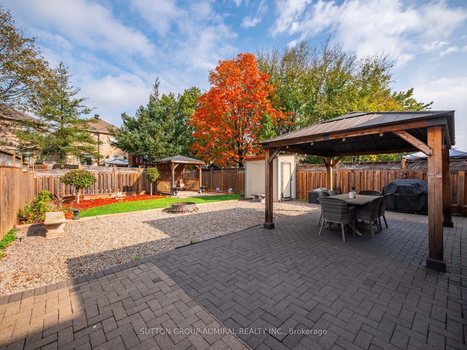 Photo 36 of 42 Lady Fern Drive, Markham, Legacy — HOMEH