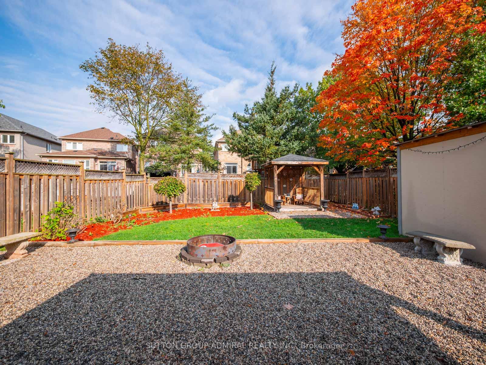 Photo 38 of 42 Lady Fern Drive, Markham, Legacy — HOMEH