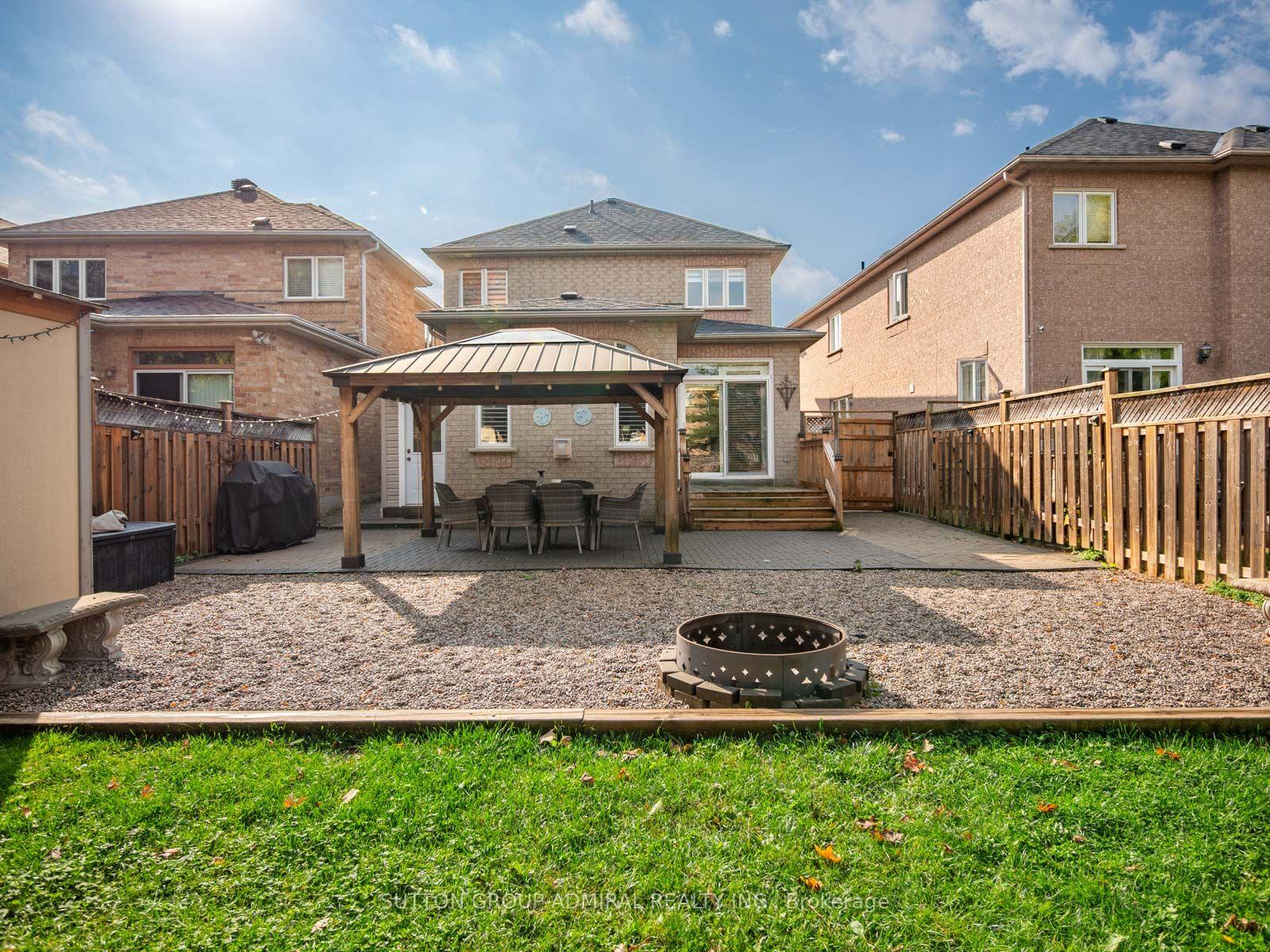 Photo 40 of 42 Lady Fern Drive, Markham, Legacy — HOMEH